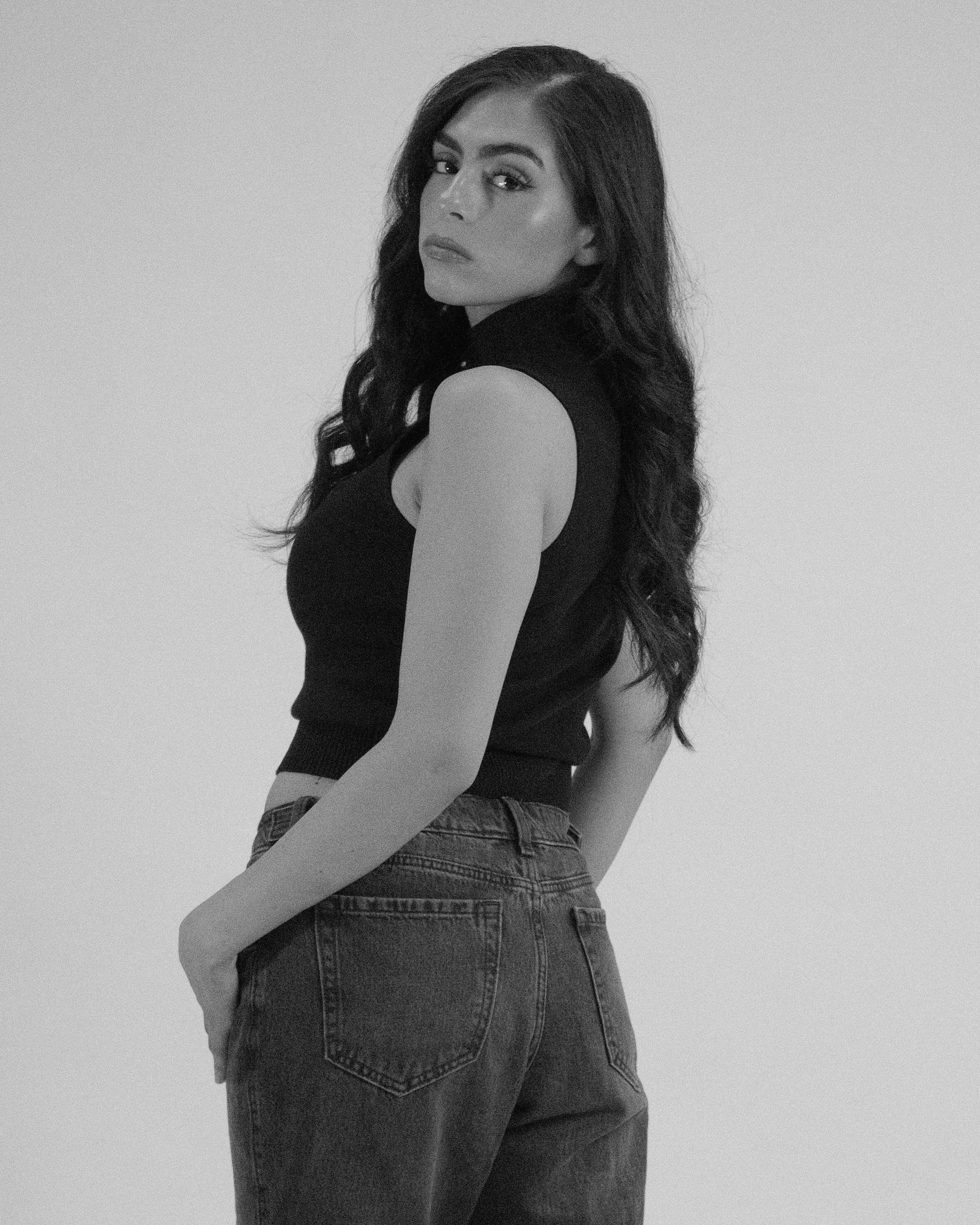 20221203_naty_BW_008.jpg