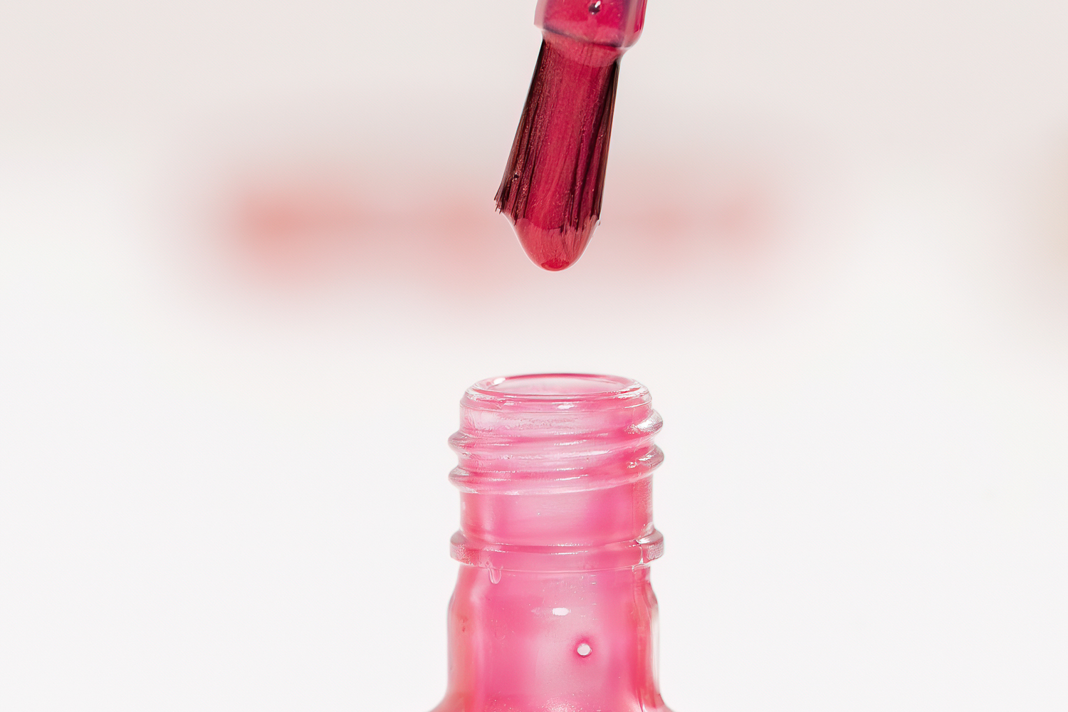 Lifestyle product photography: keep the product clear