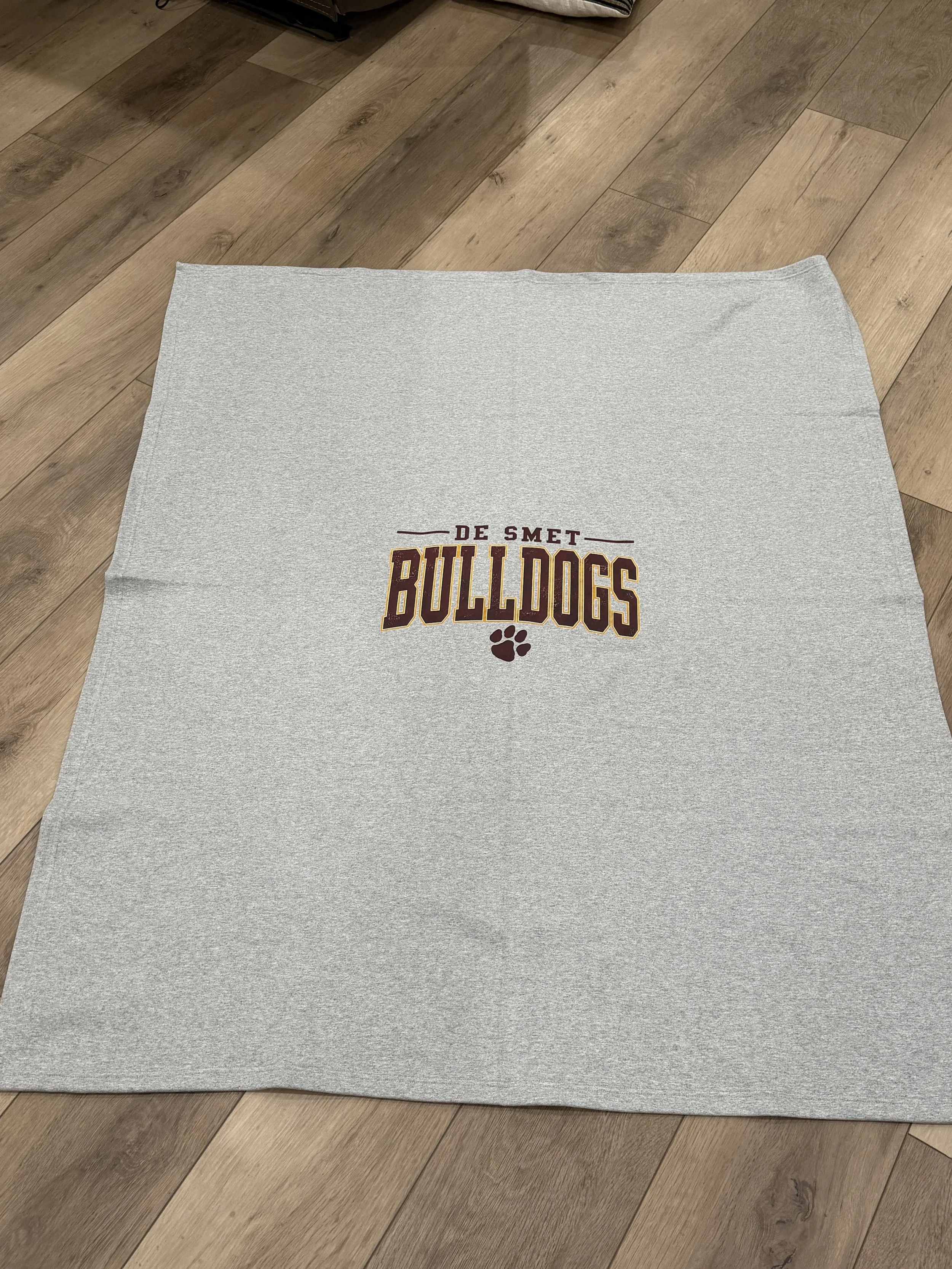 Port & Company - Core Fleece Sweatshirt Blanket- Bulldog head