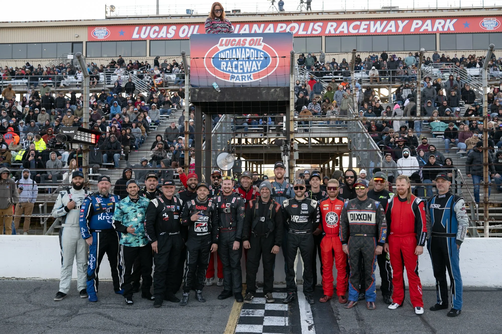 indy 800 group photo.jpg