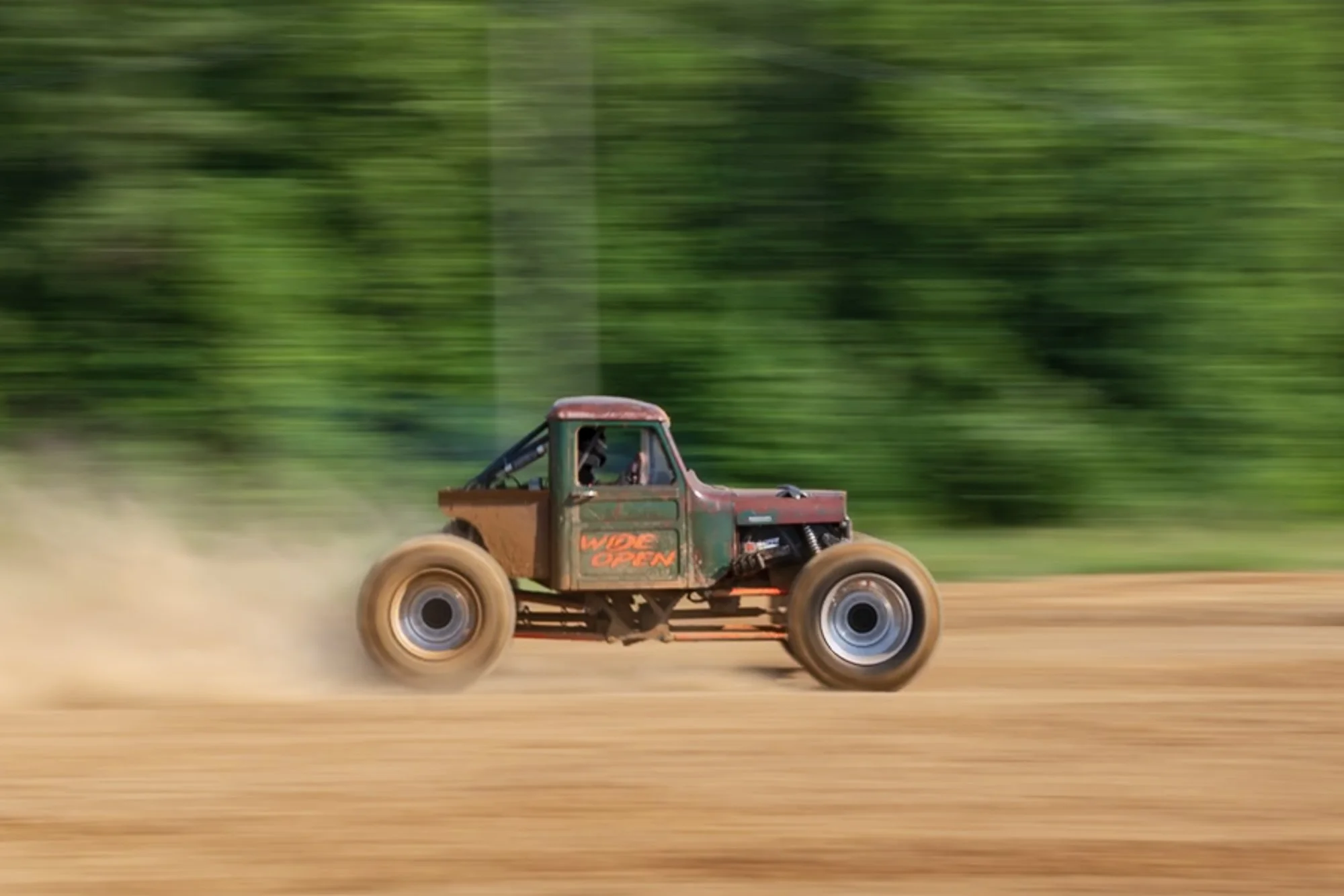 VMS Mega Trucks blur.jpg