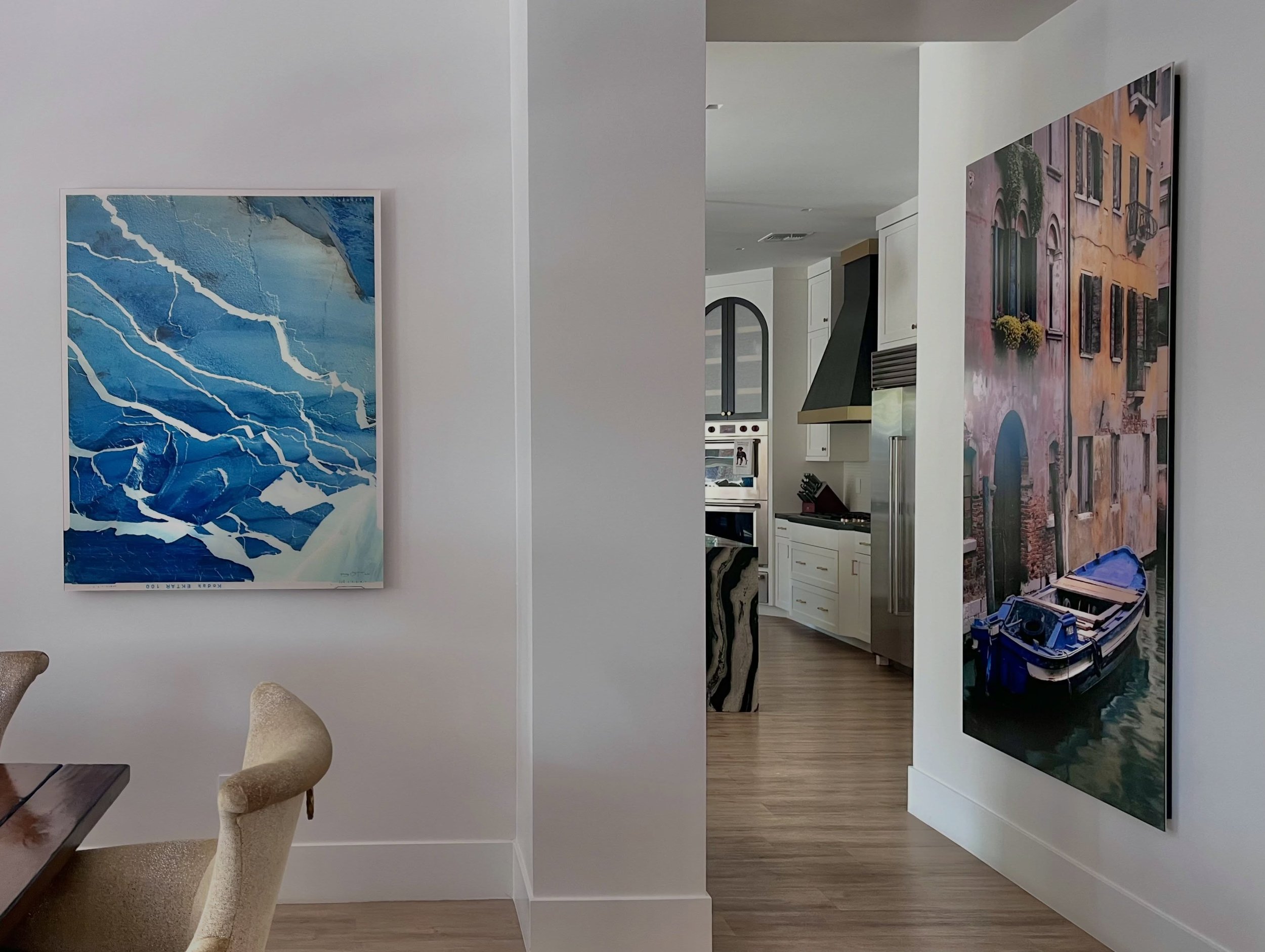 Home for the Fall-idays 🍁 A Beautiful Installation in Willow Creek, Summerlin 🙏🏼 Define Your Space. Live Inspired.
🎞️
&ldquo;The Abstraction&rdquo; 40x50 (Left) and &ldquo;Lost in Venice&rdquo; 40x80 (Right) both Chromogenic Prints from FILM in o