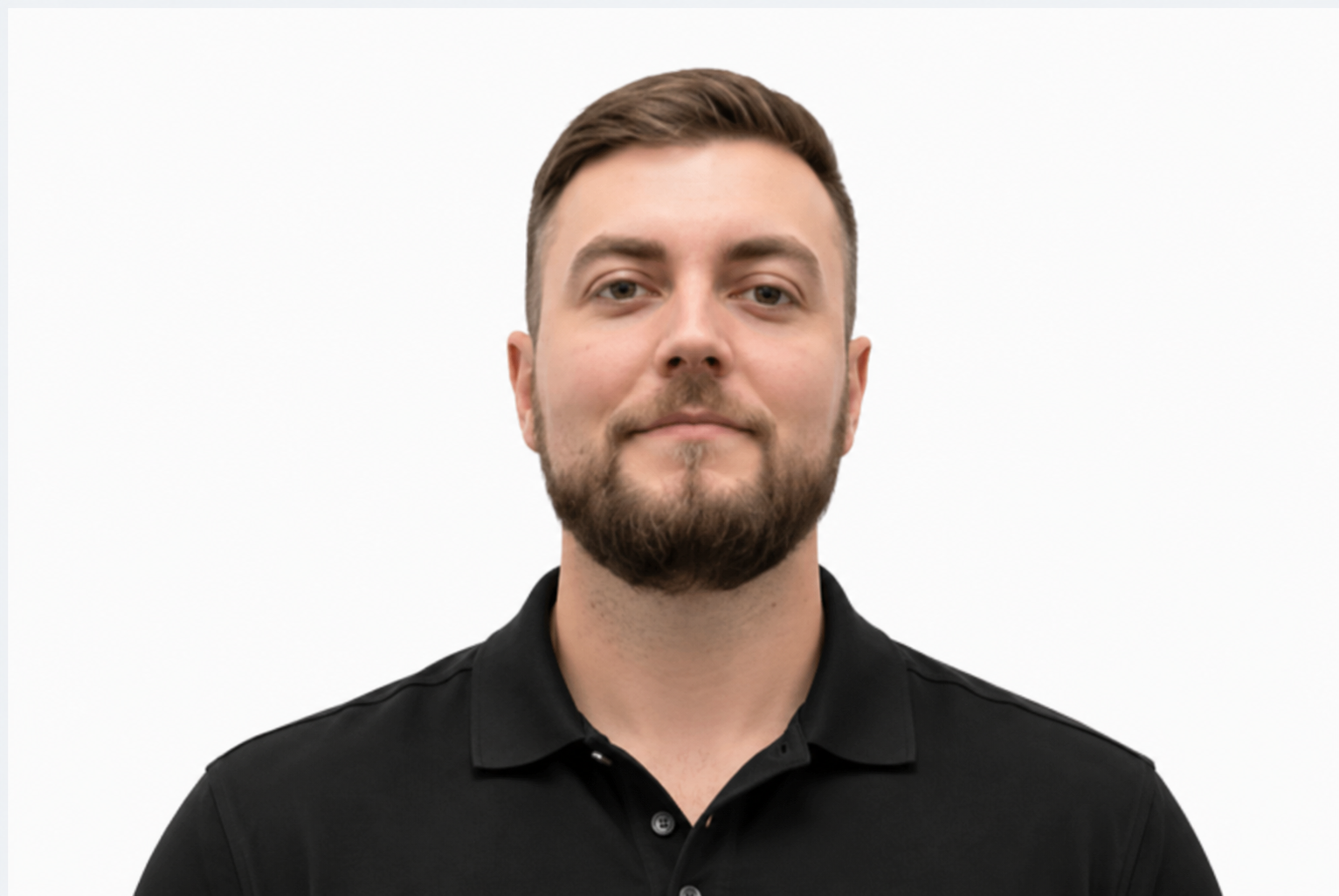Portrait of Greyson, co-founder of Bin Reset, an Oldham County trash can cleaning business.