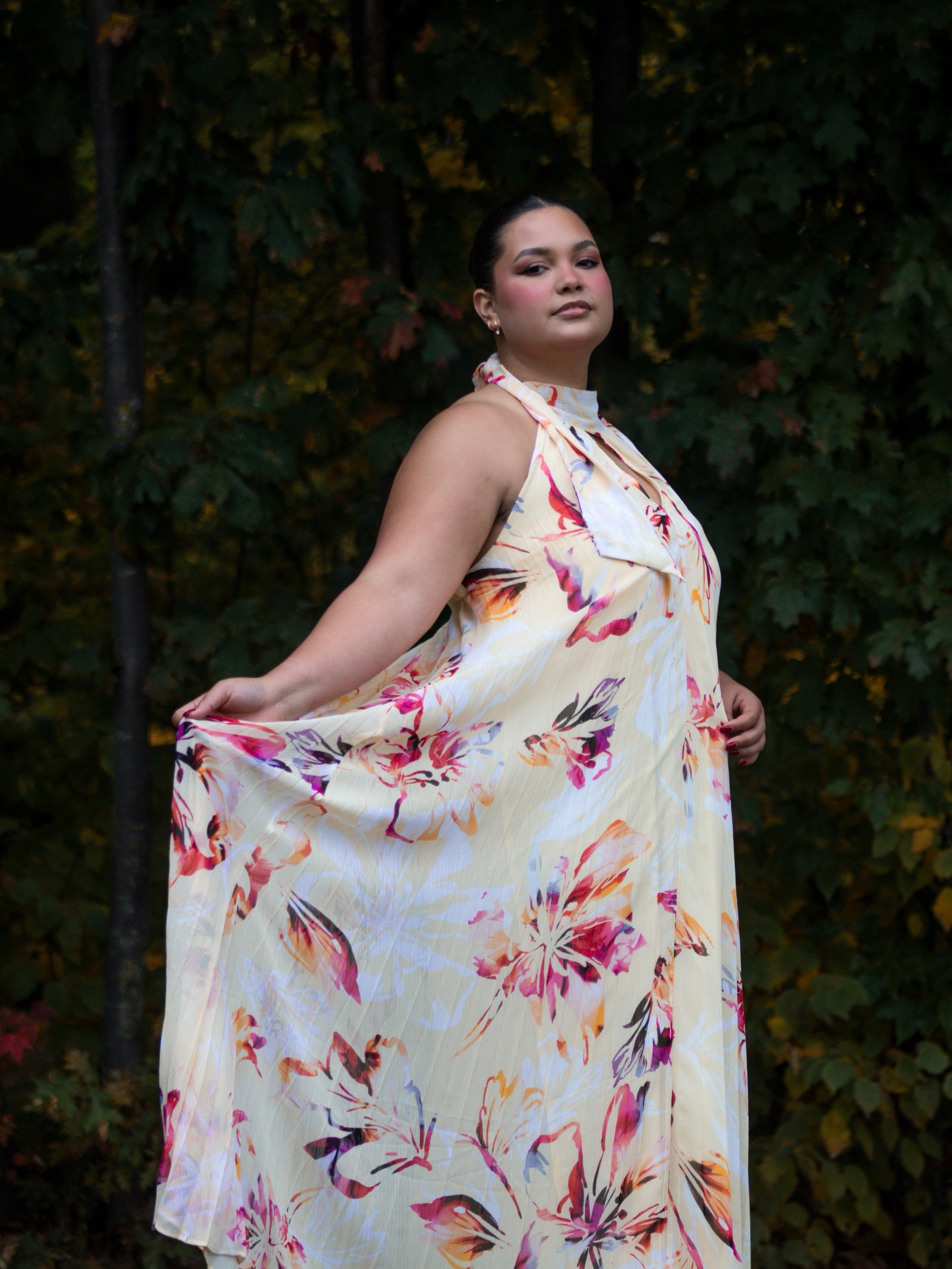 Here are some portraits of my bestie Shanem and what a beautiful subject she makes. Can&rsquo;t wait to see how the film ones turn out🍁

#vermontphotography #burlingtonvt #vermontartist #vermontphotographer