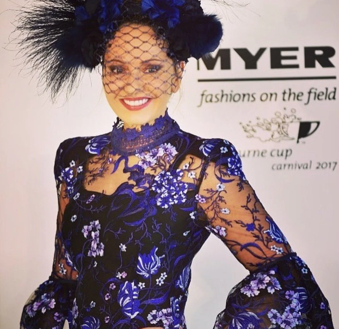 feathers-silk-flowers-headpiece-fotf.jpg