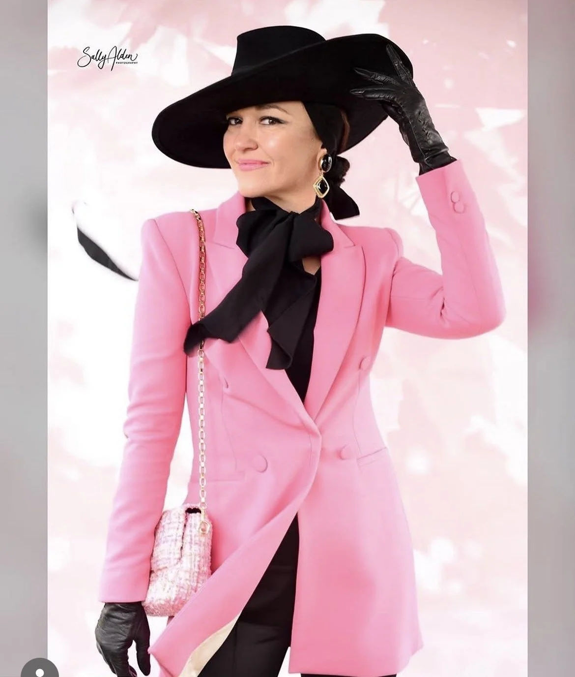 big-black-felt-fedora-fotf.jpg