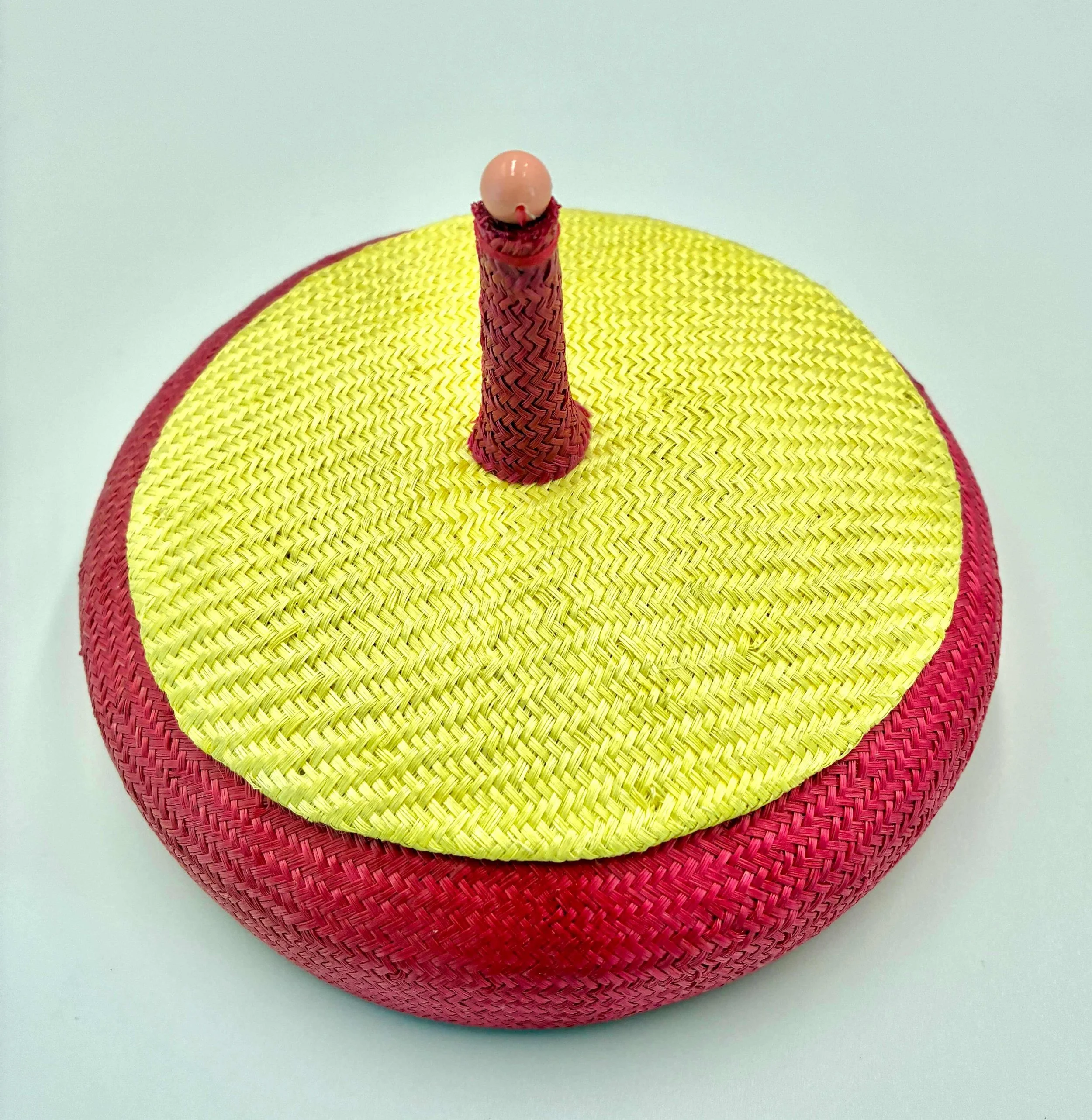 yellow-fuchsia-straw-button-2.jpeg