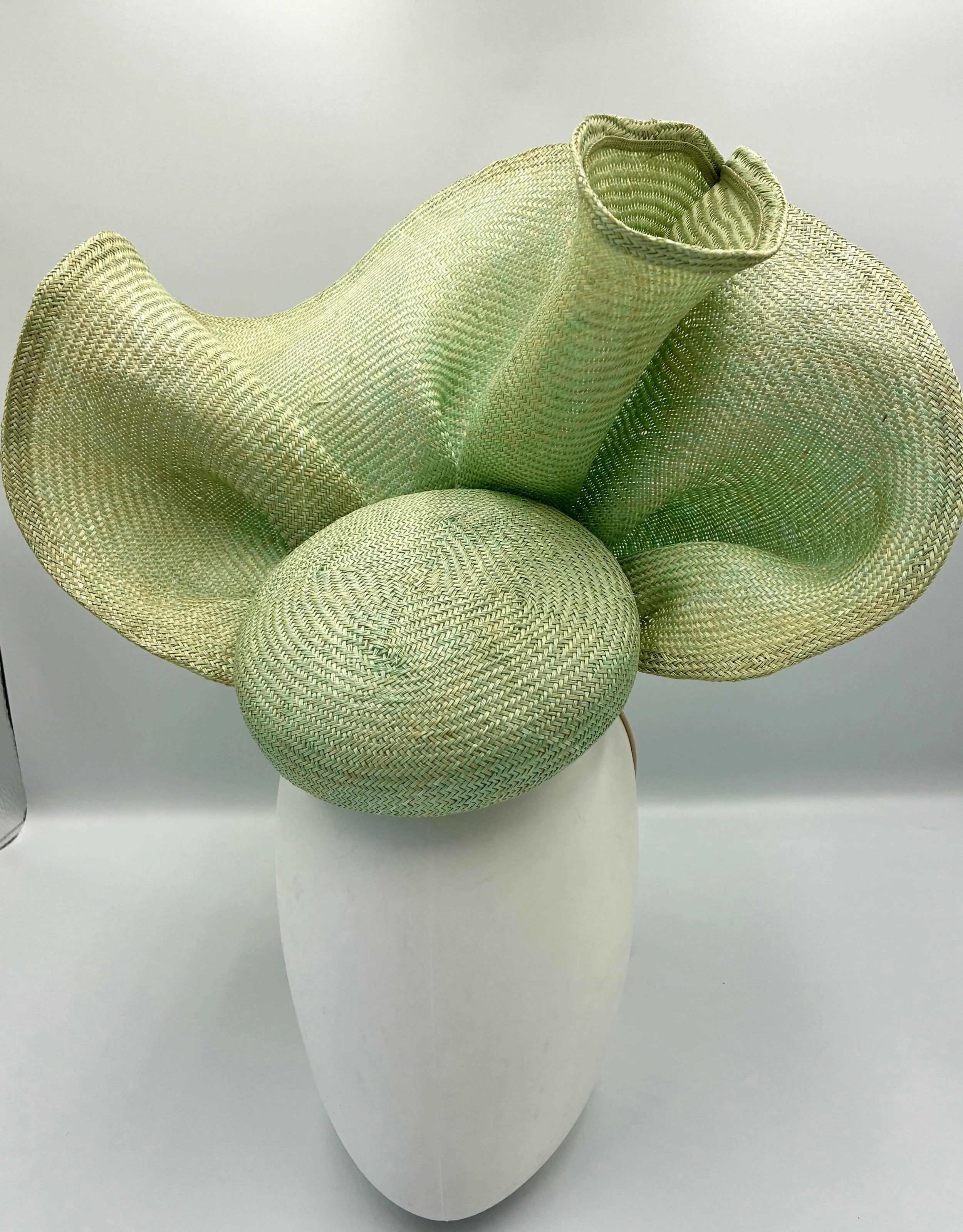 mint-green-straw-ruffle-button.jpeg