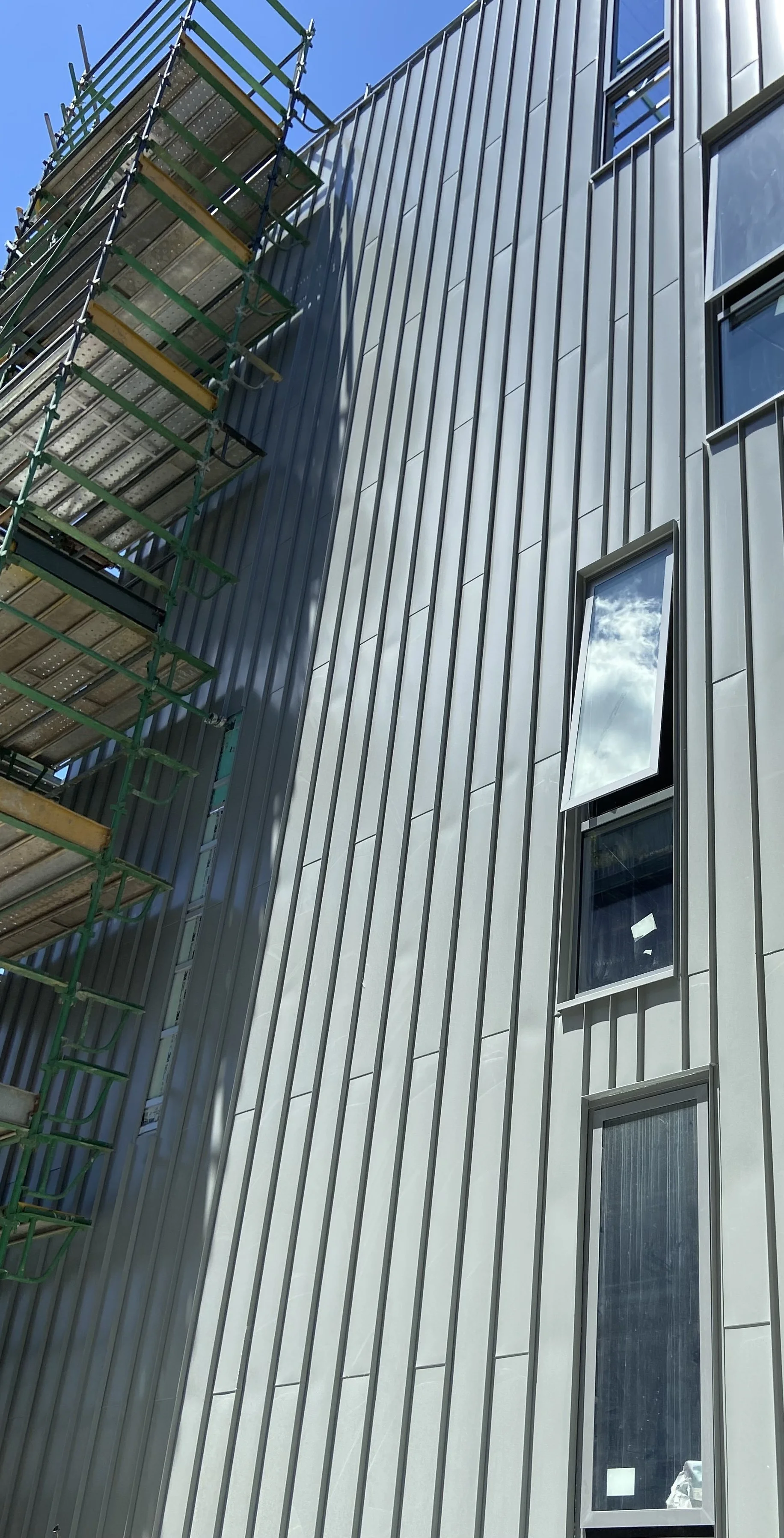 Standing seam cladding