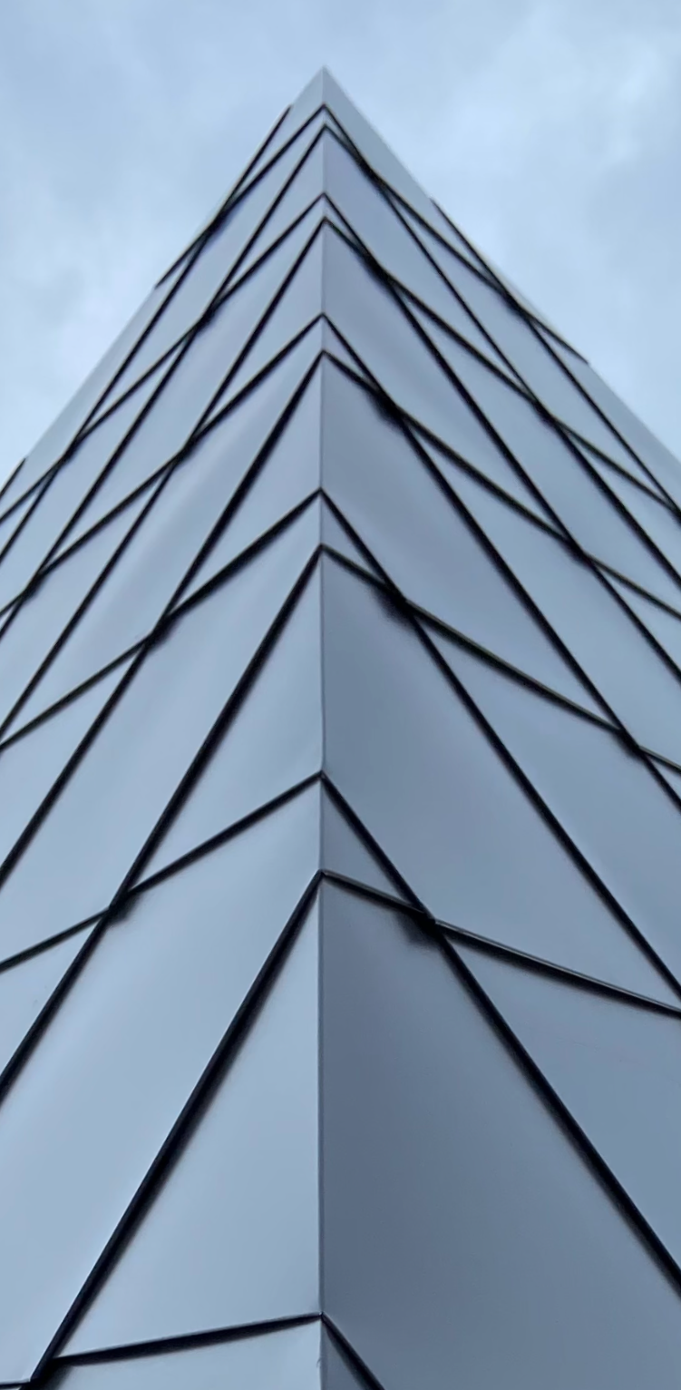Corner detail diamond shingle cladding