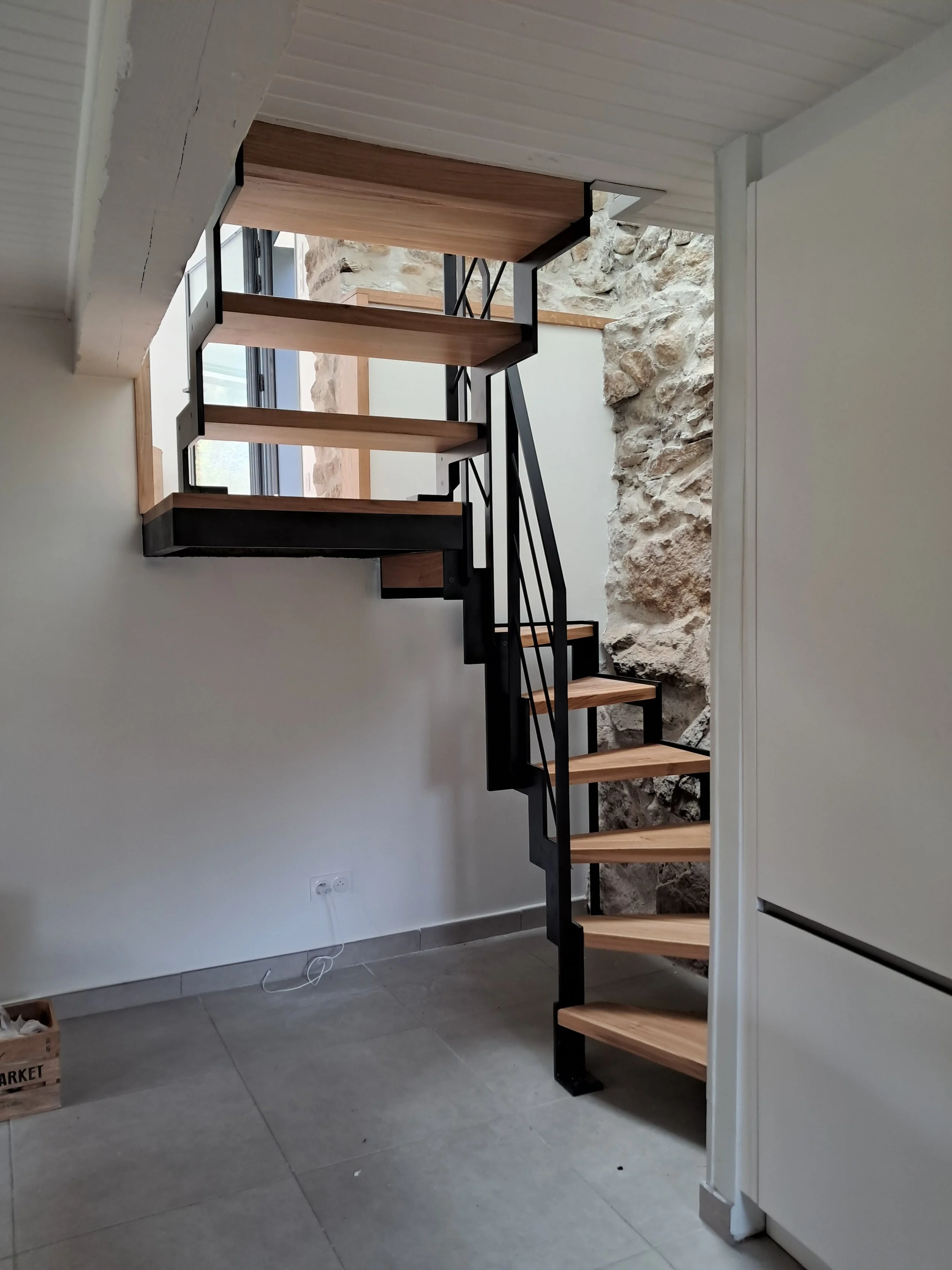 18 MAISON C.jpg