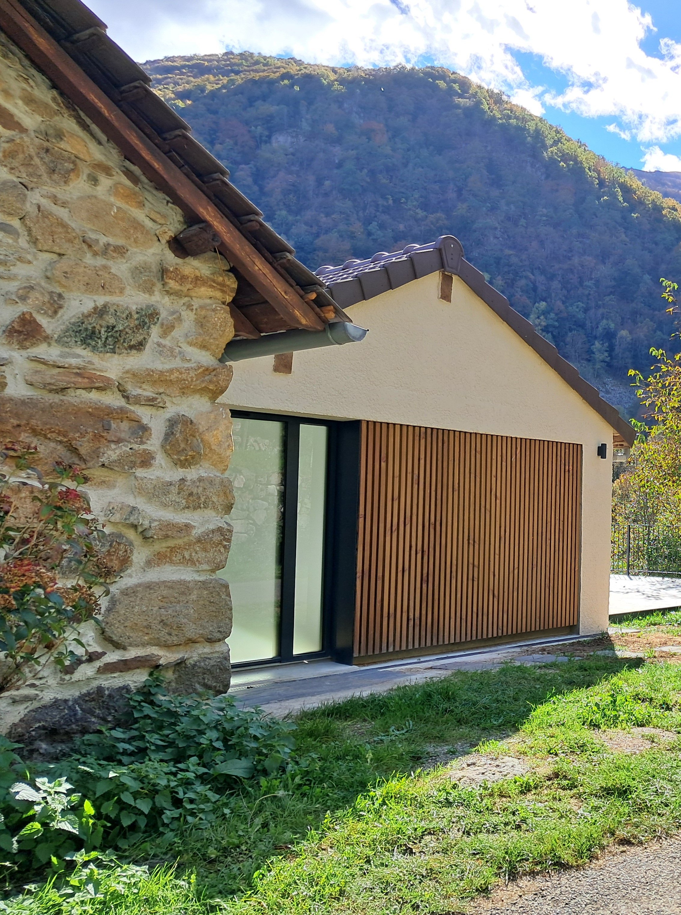 2 MAISON C.jpg