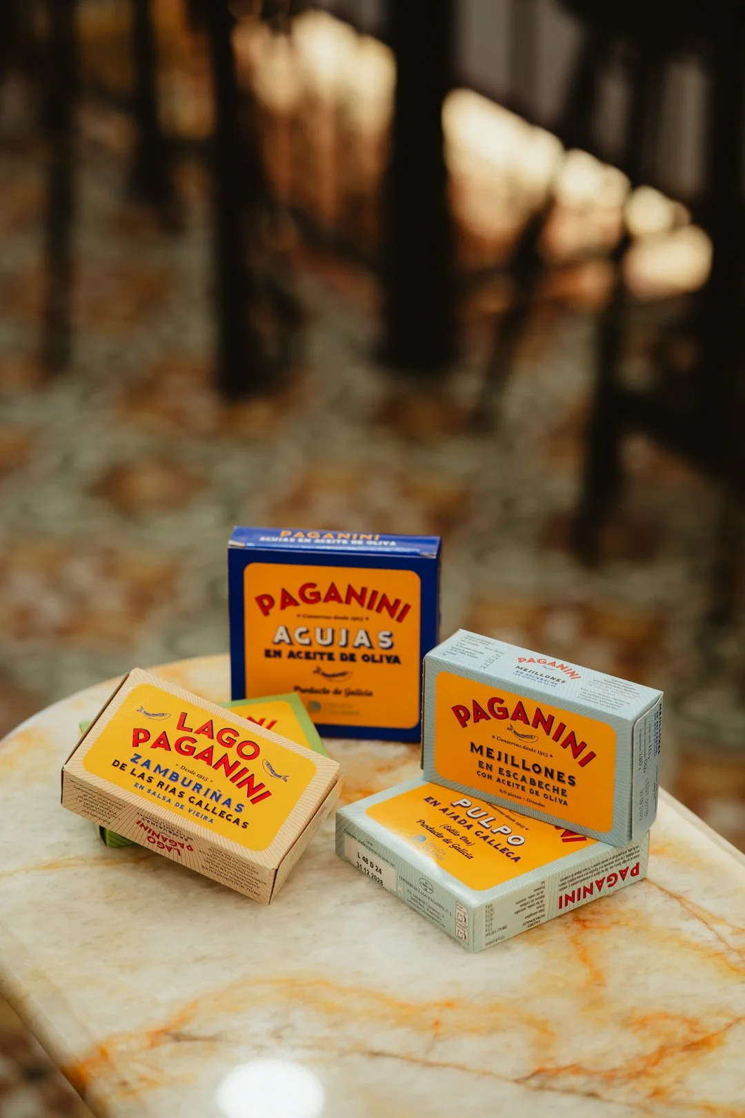 Fotografía de producto para marca de conservas — proyecto Lola Brand Management.