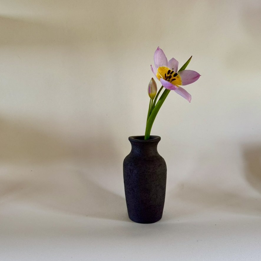Mini black bud vase IV