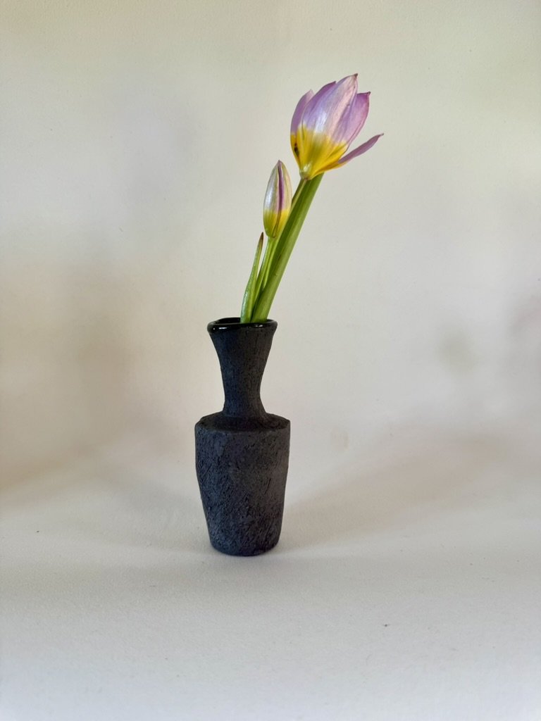 Tiny black bud vase V
