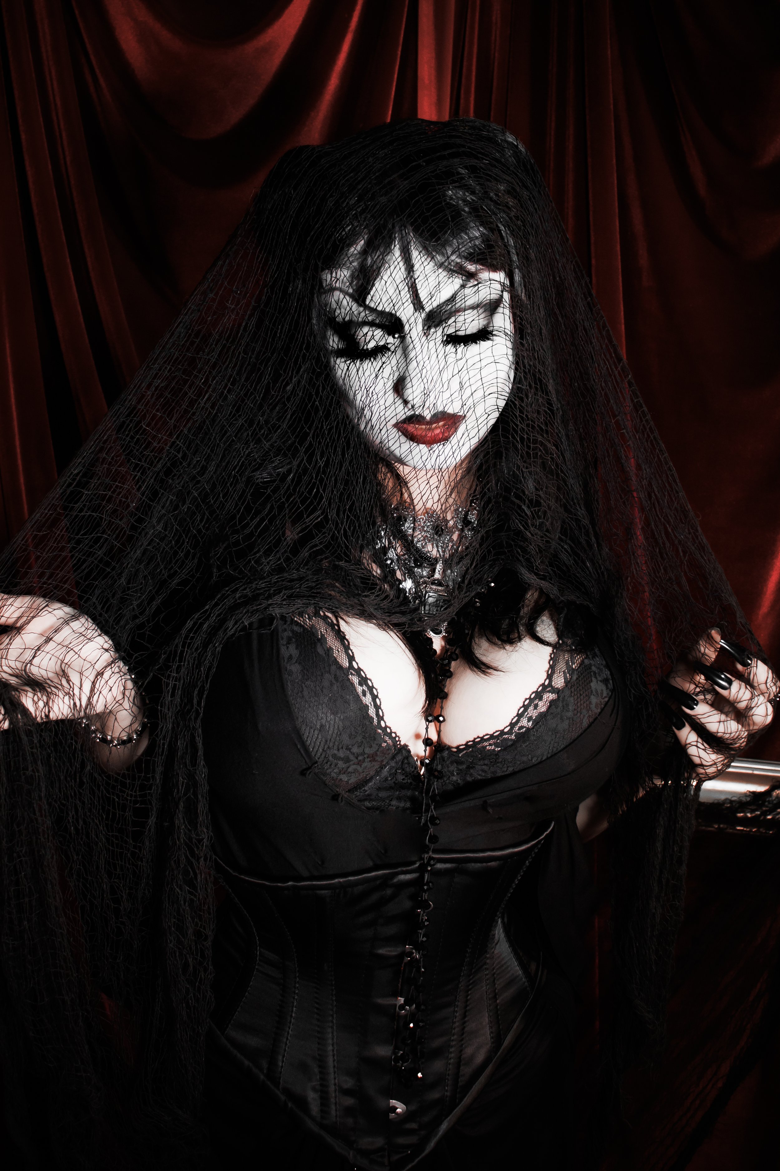 goth1-17.jpg