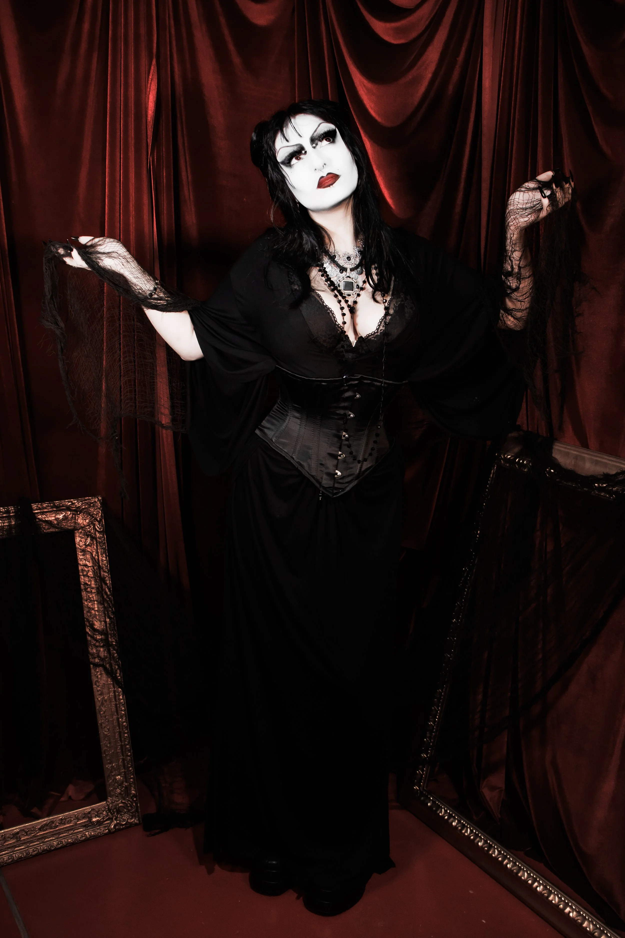 goth1-18.jpg