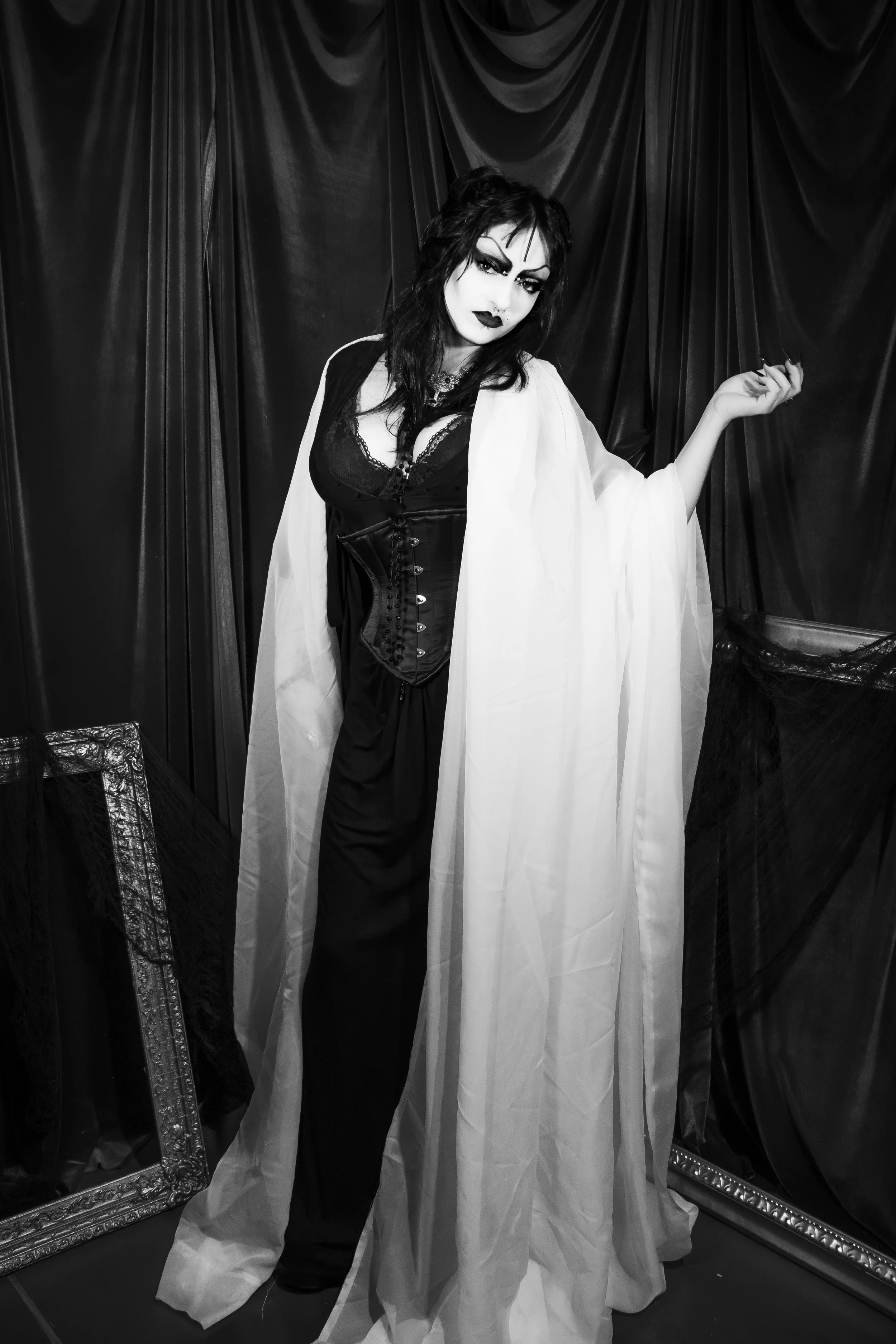goth1-21.jpg