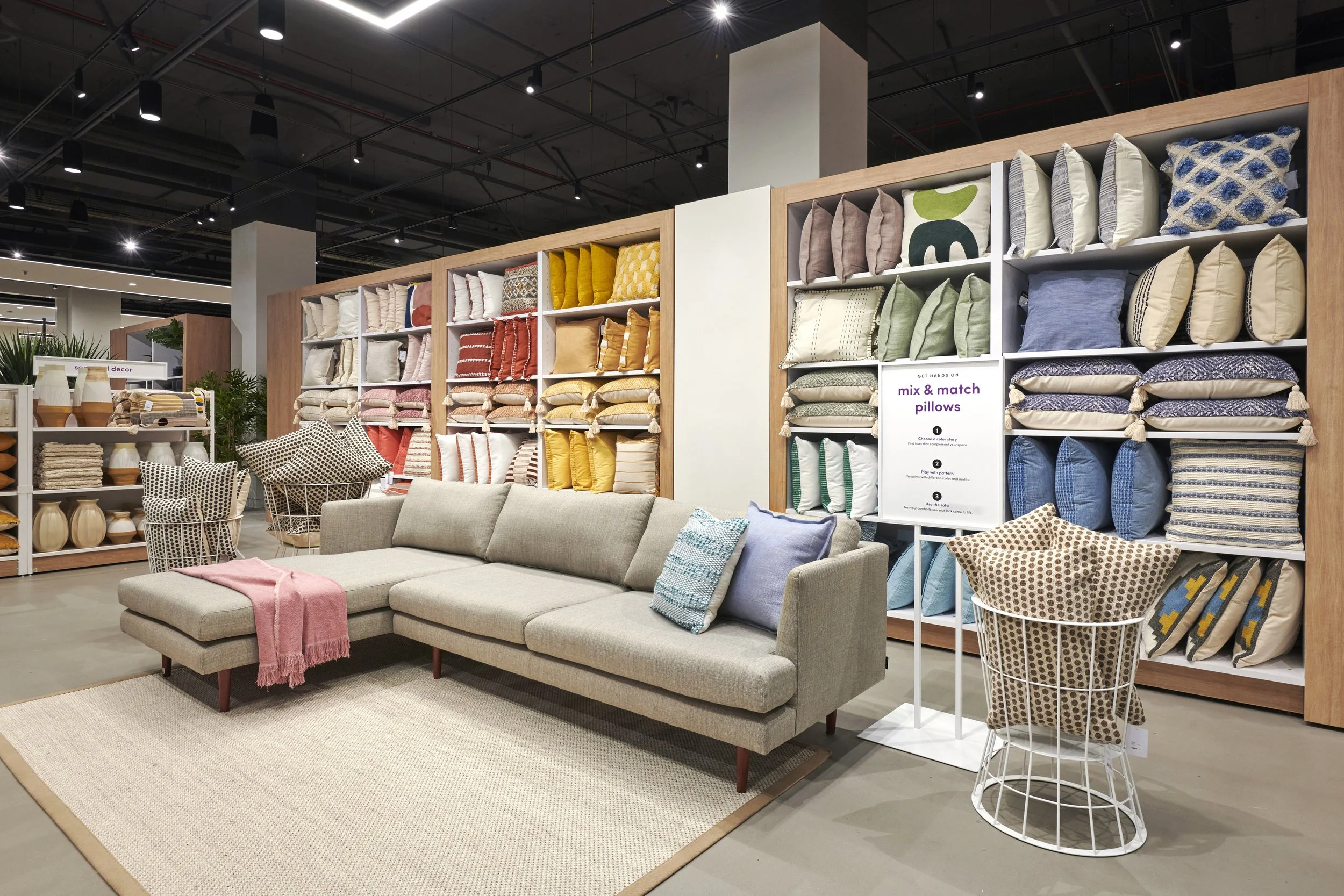 Wayfair Willmette Store32465_final.jpg
