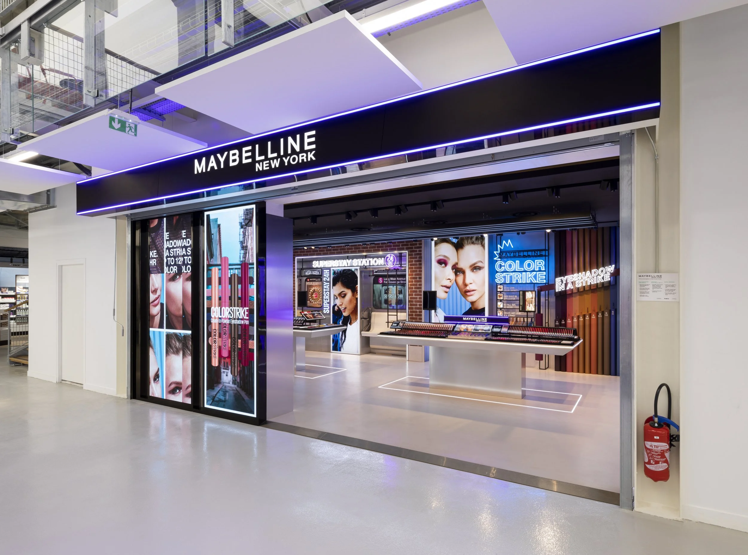 RetailLab-Maybelline-2.jpg