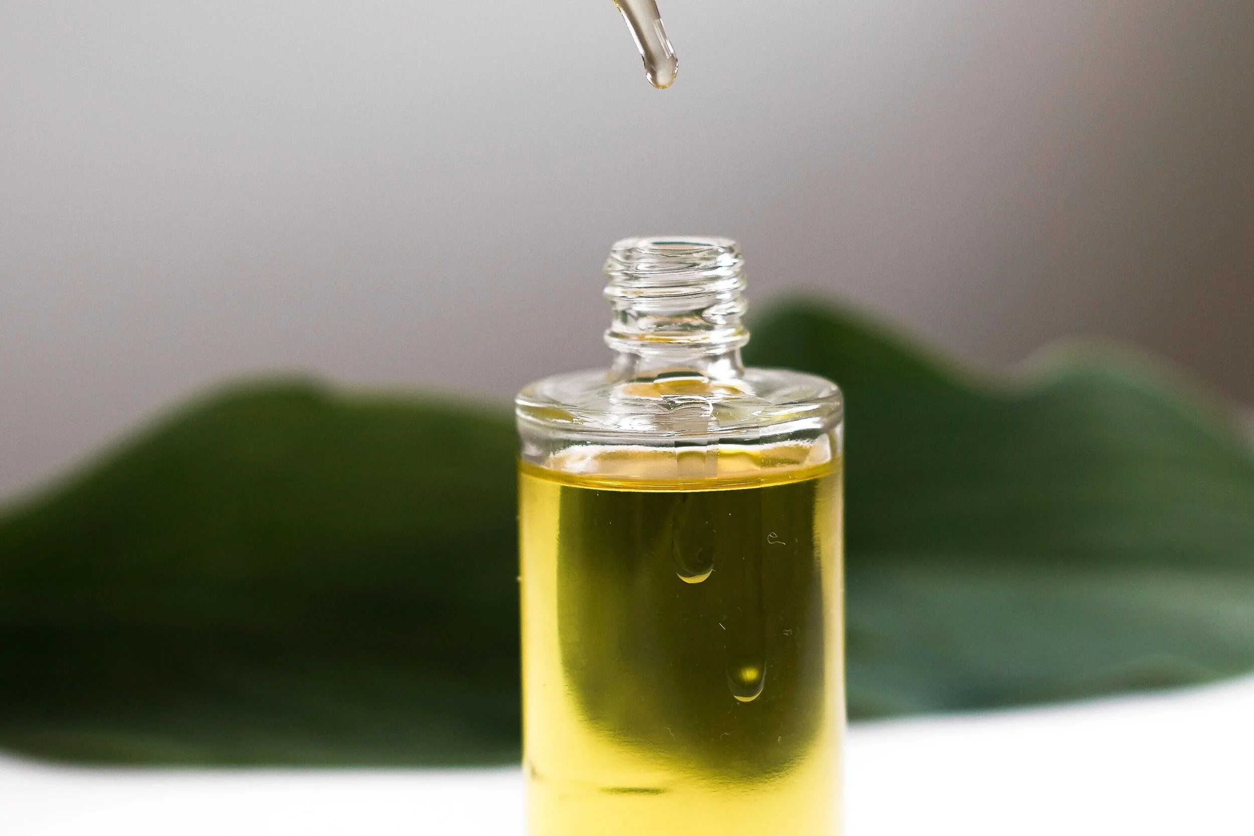Botanical Extracts vs. Active Ingredients