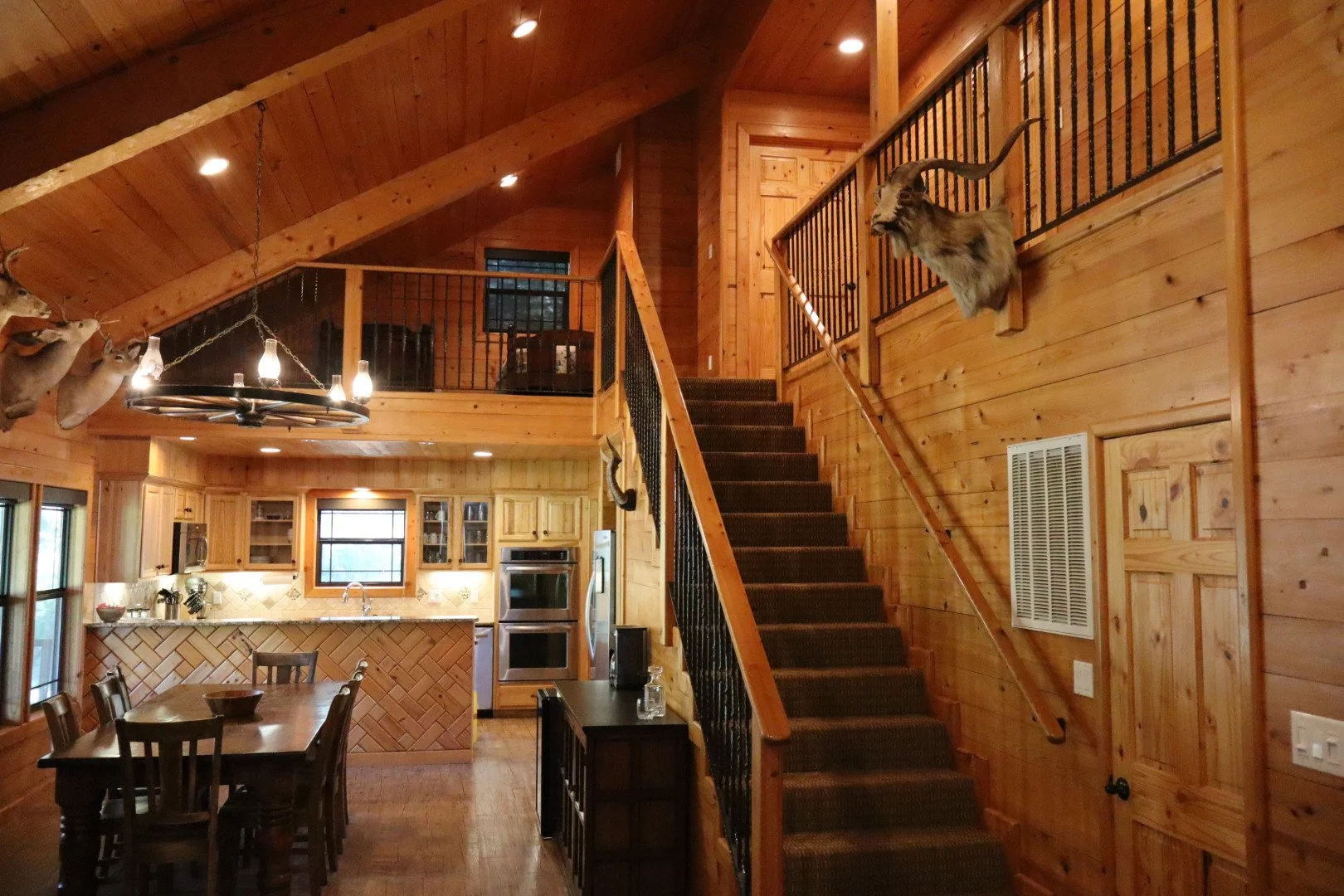 The Lodge Dining & Kitchen Area