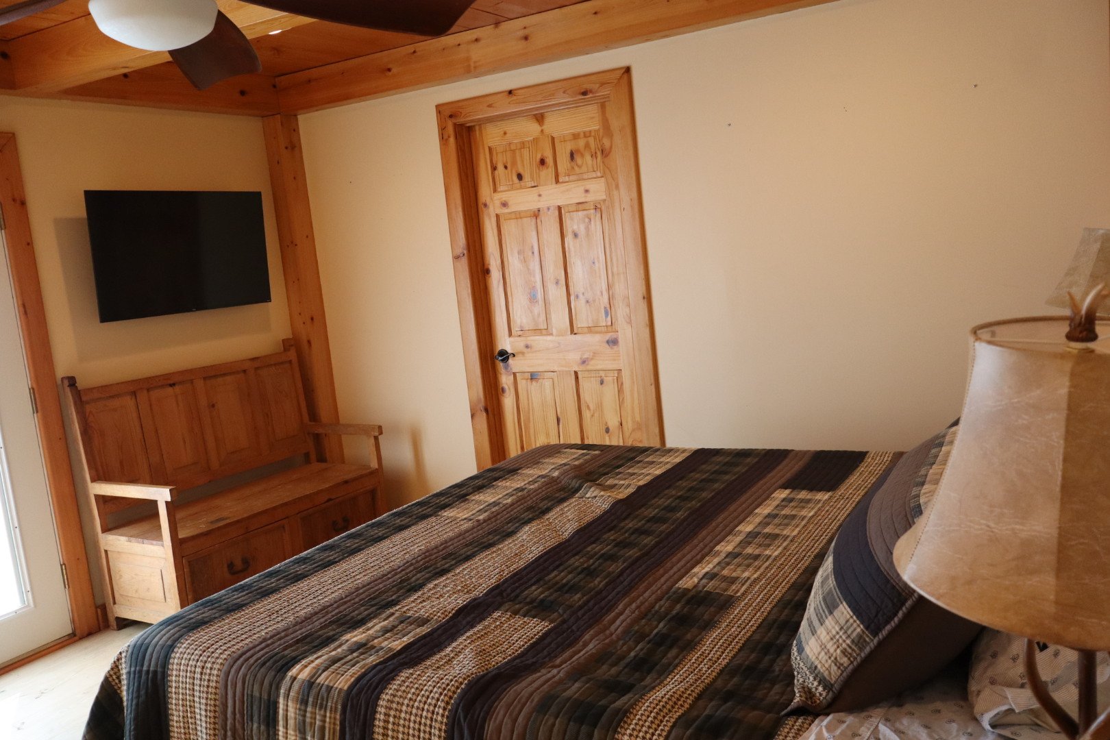 The Lodge Downstairs Left Bedroom - Wheelchair Accessible
