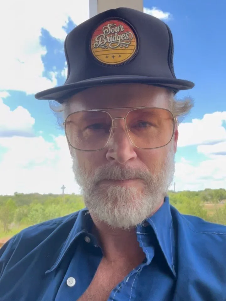 New hats, only thing missin is your head!!
Grab one this Saturday out in Bastrop or drop us a line, we&rsquo;ll see to it your dome isn&rsquo;t naked any longer.

Saturday 9/12 Neighbors Kitchen &amp; Backyard (FREE)
Sour Bridges 7:30p
@theransombrot