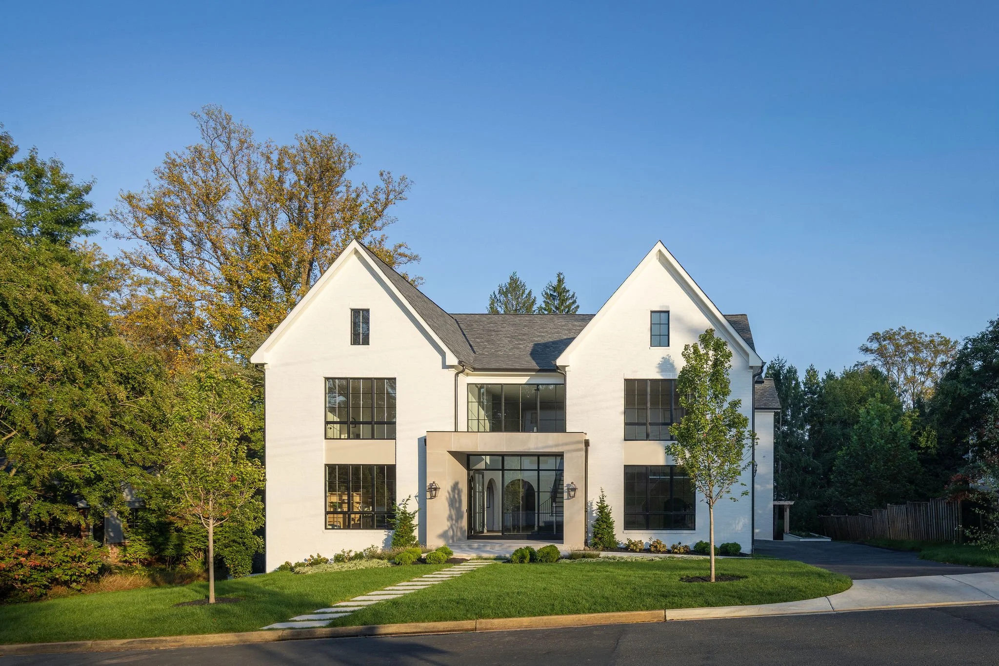 1509WoodacreDr.ext.003.jpg