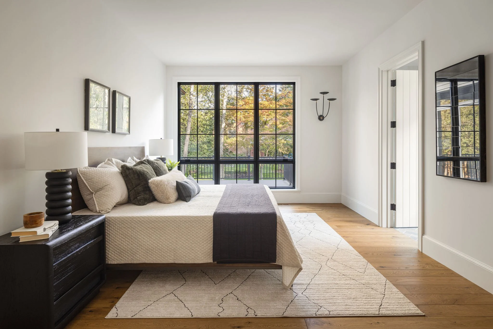 1509WoodacreDr.int.011.jpg