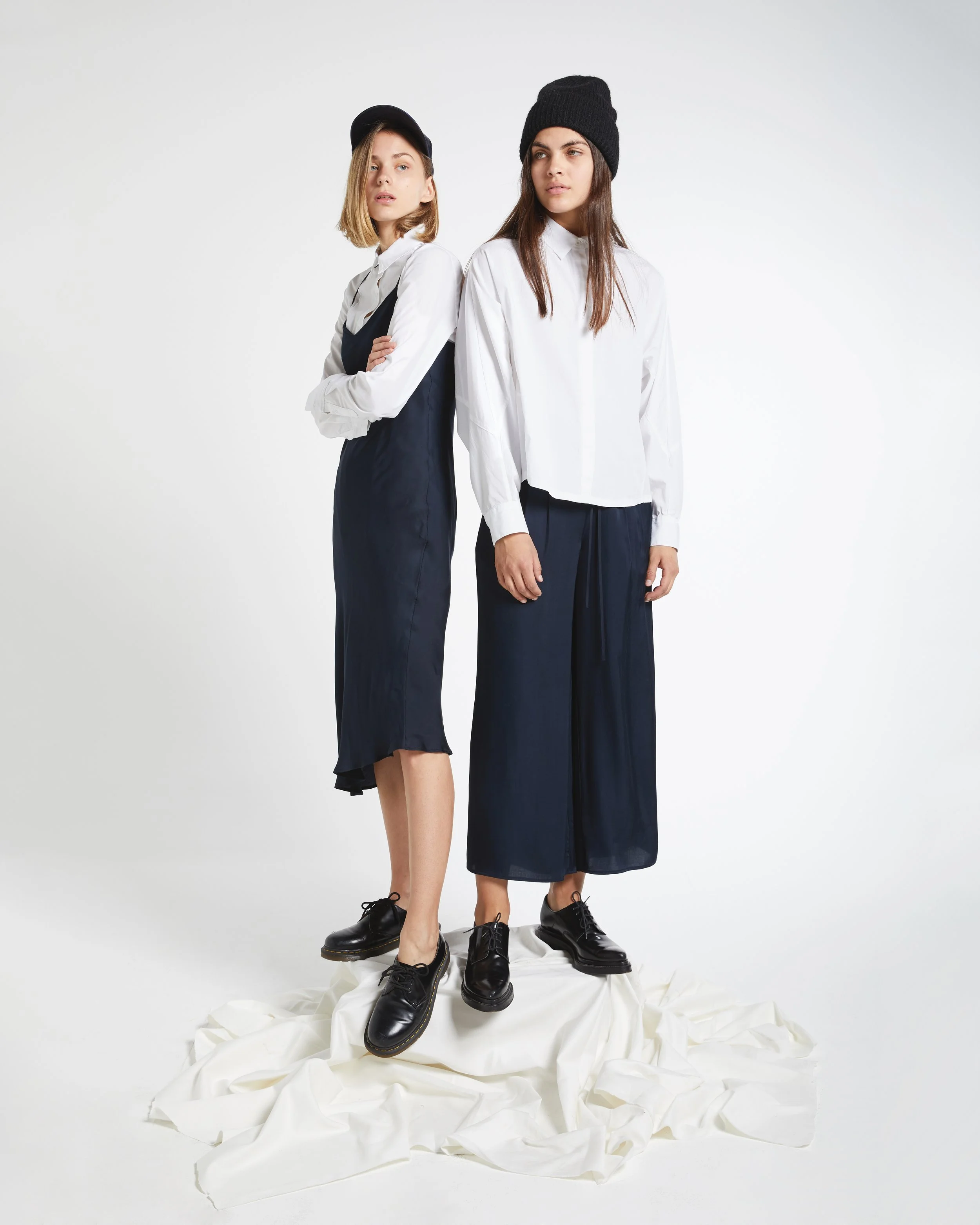 WHITE_LOOK-1_0096.jpg