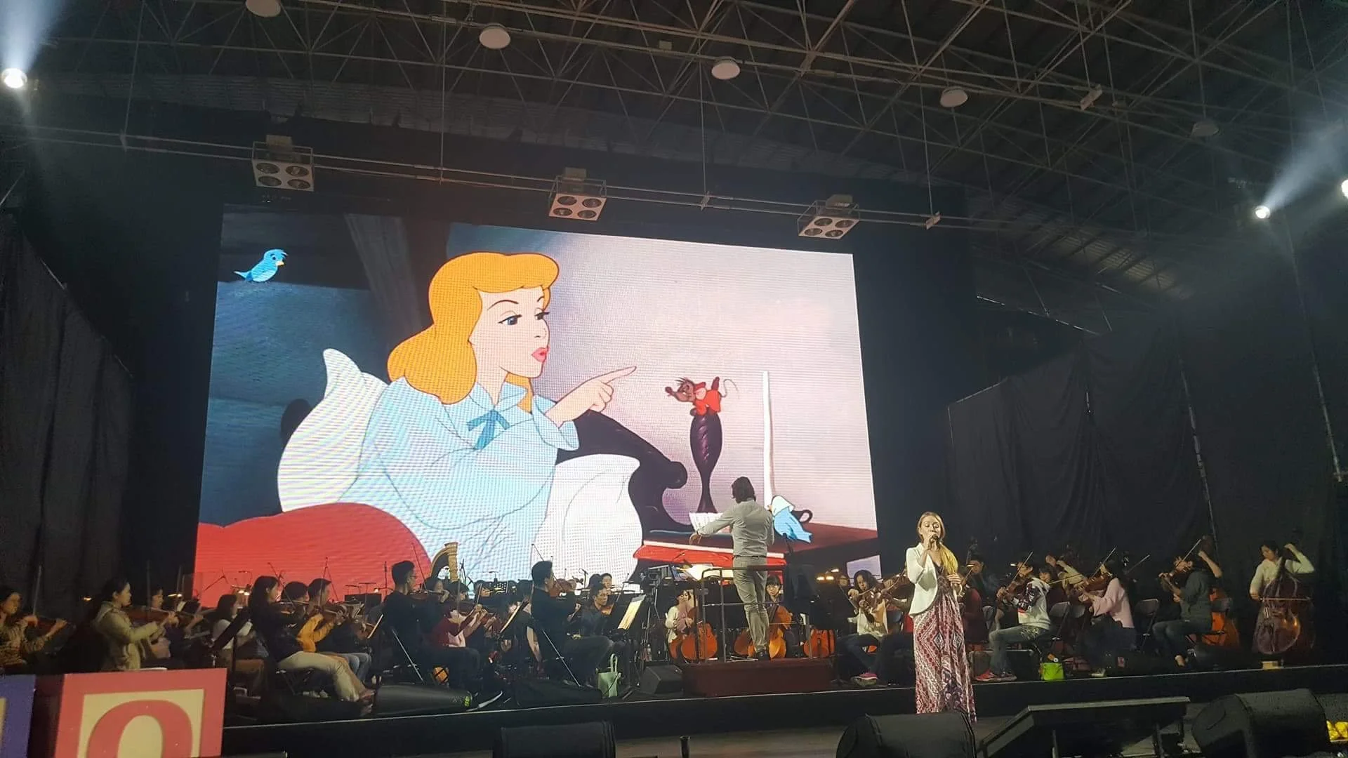 Mandy Cinderella reh.JPG