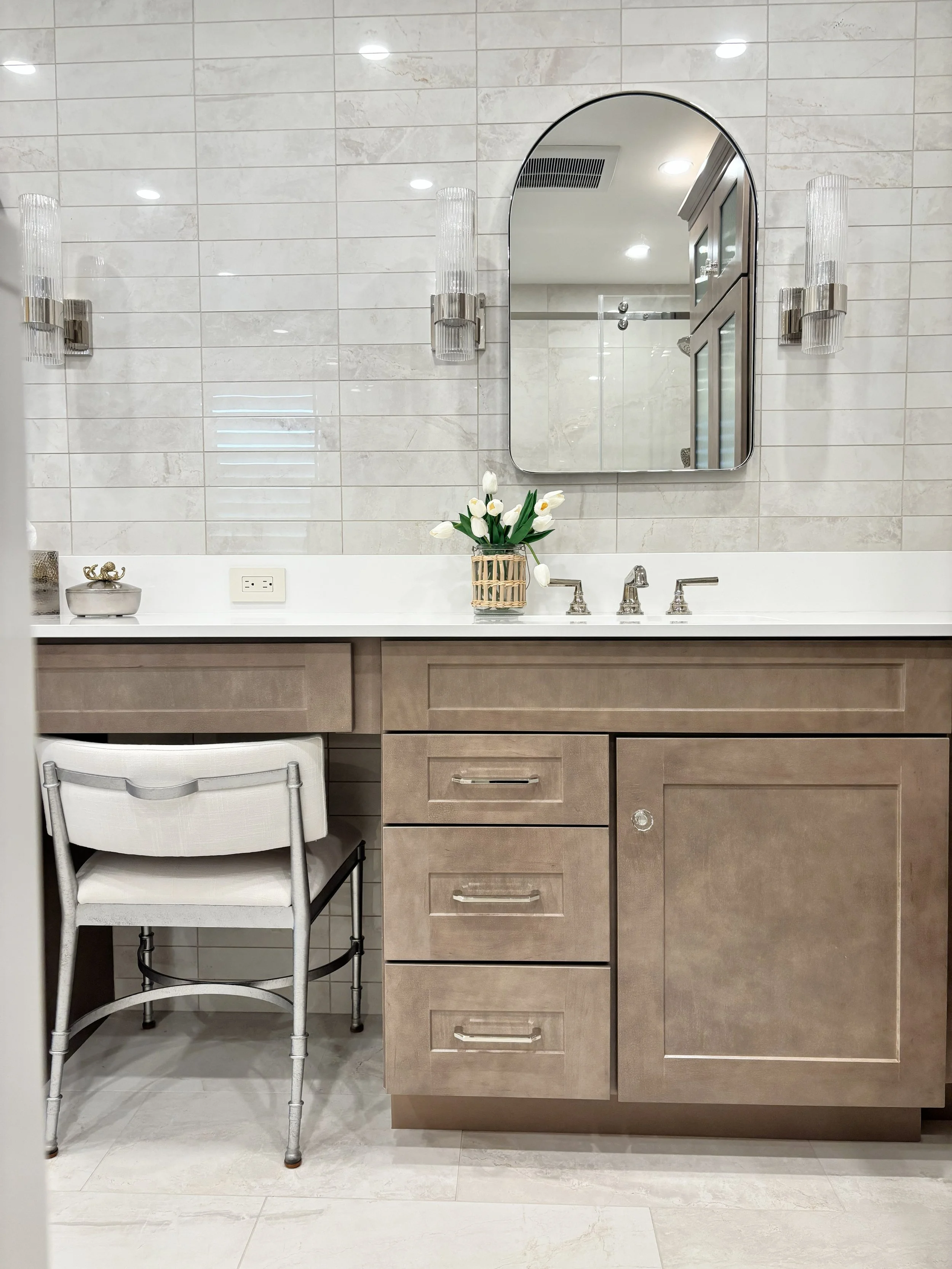 Waterfront luxe bath
