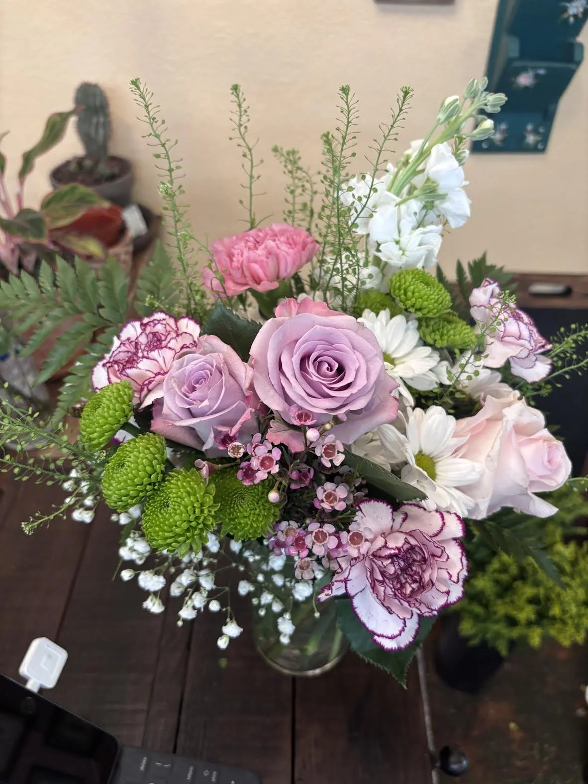 Deluxe Flower Arrangement