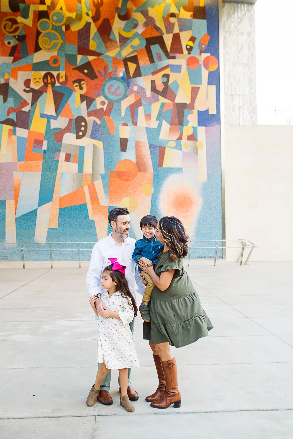 Abby-Kennan-Photography-San-Antonio-Family-Photographer-Downtown-San Antonio-San Antonio-Lifestyle-Photographer-The Riverwalk-Abby-Kennan-1.jpg