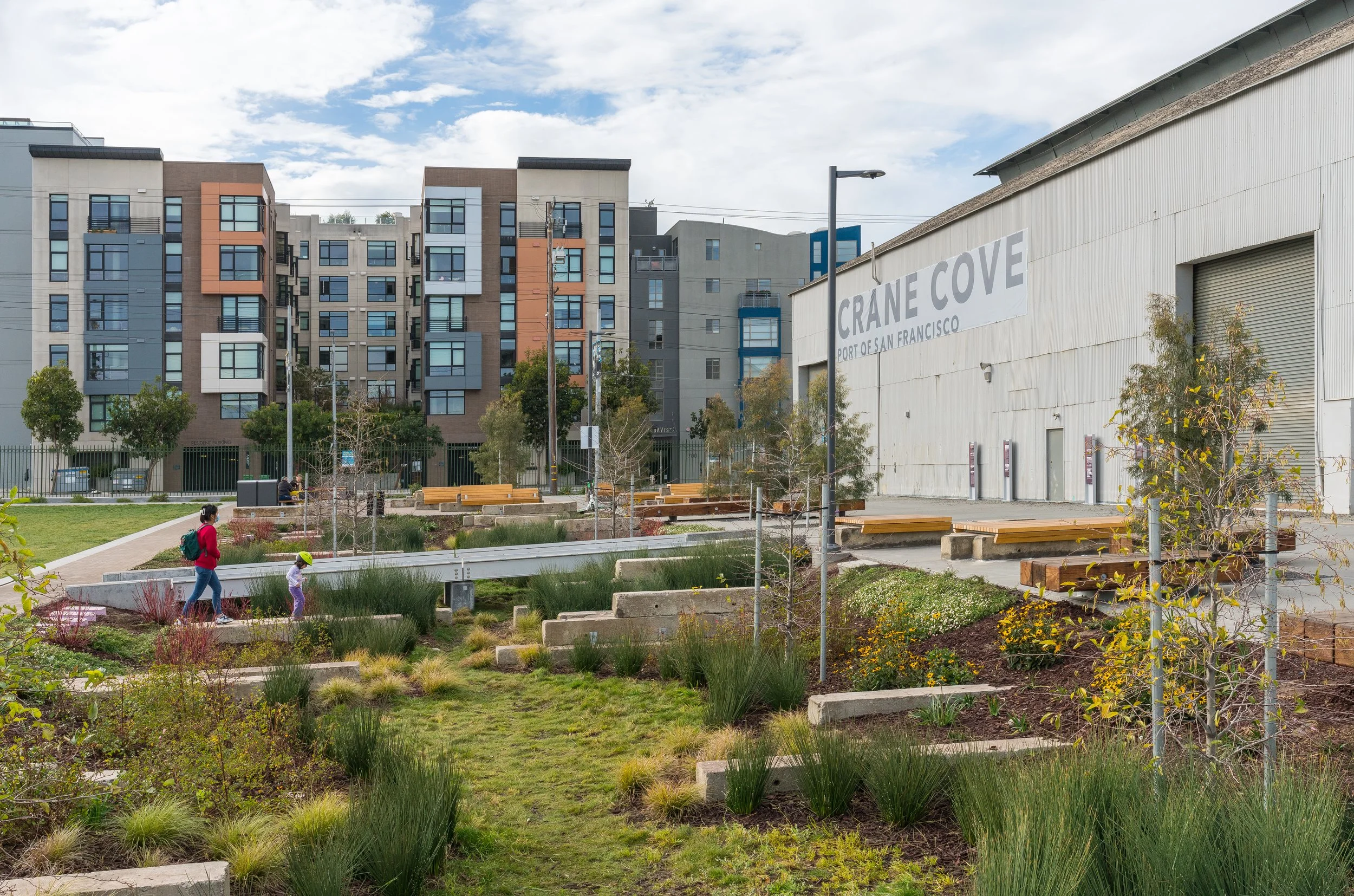 Dogpatch, Crane, Oracle, Waterfront HR 7.jpg