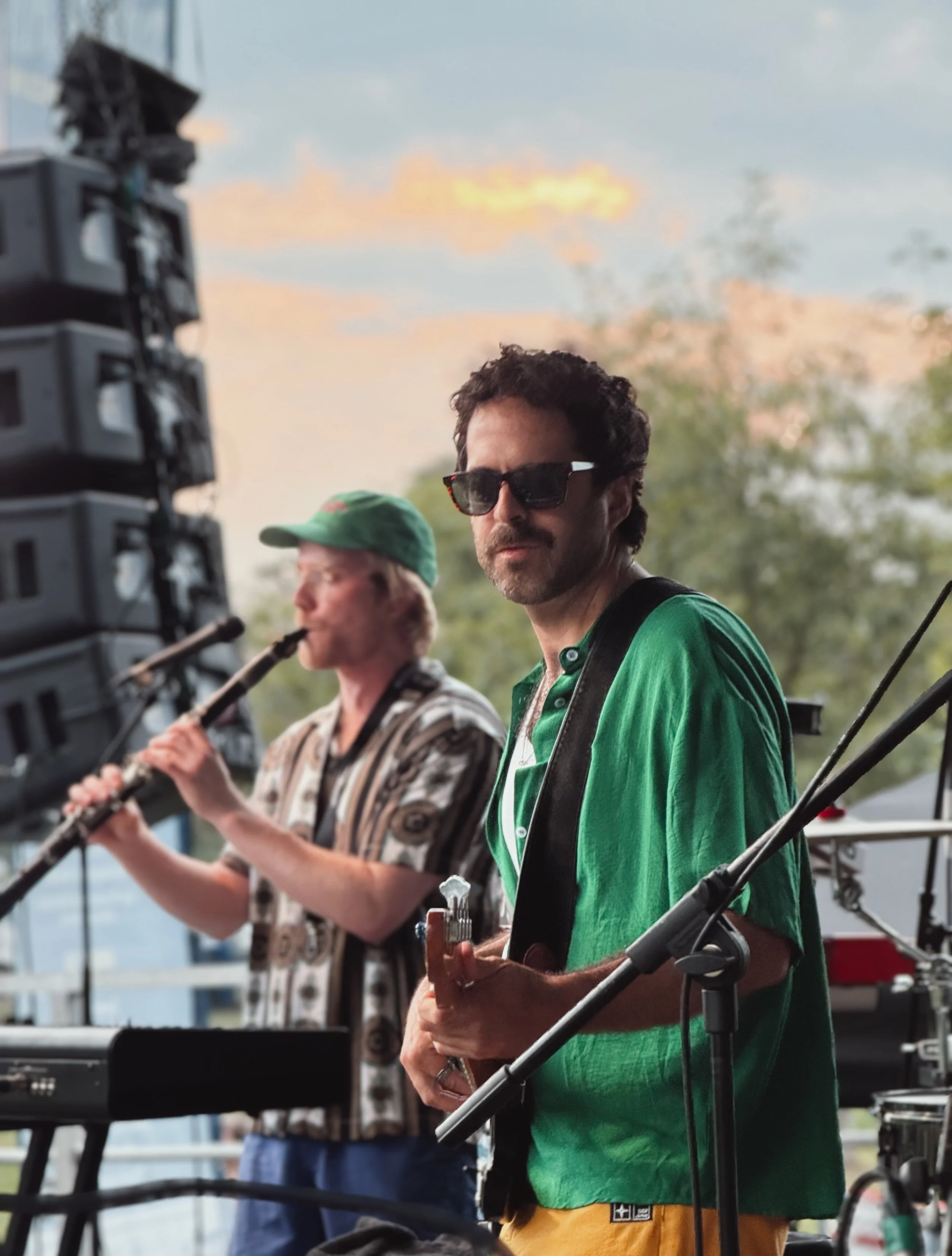 Highlights from Ashkenaz Sumer Jam show in Toronto this Summer 🇨🇦. See you next time, eh.