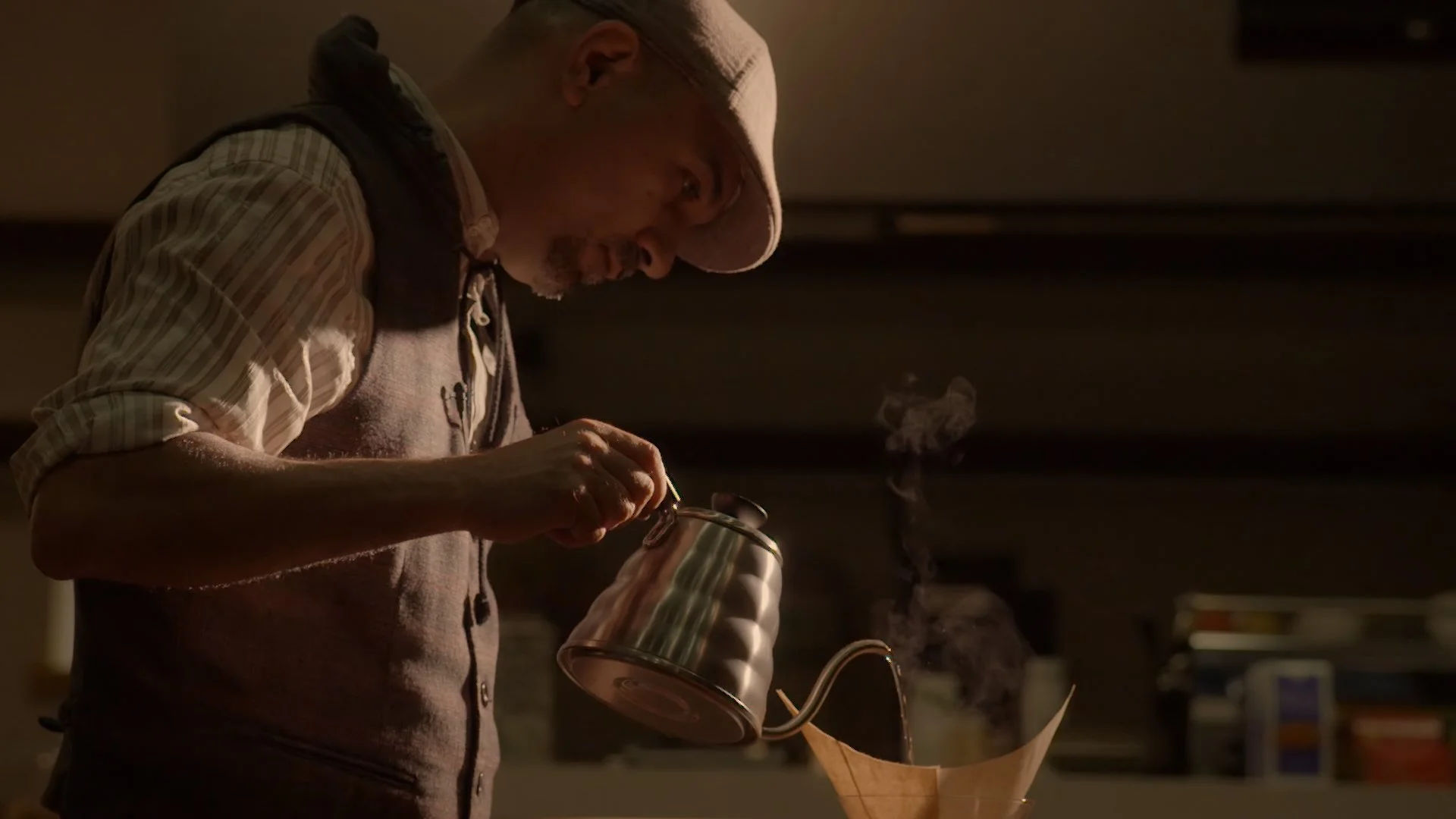 Guy doing pour over.jpg