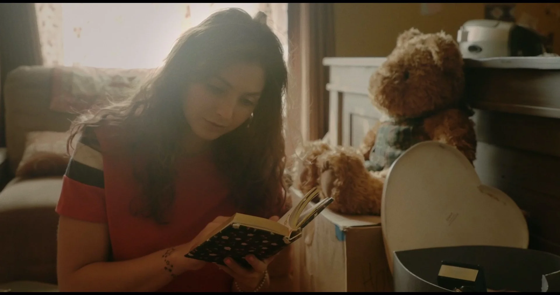 CHERRY_FilmStill11.jpg