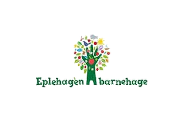 Logo med et fargerikt tre og tekst som sier "plehagen barnehage"