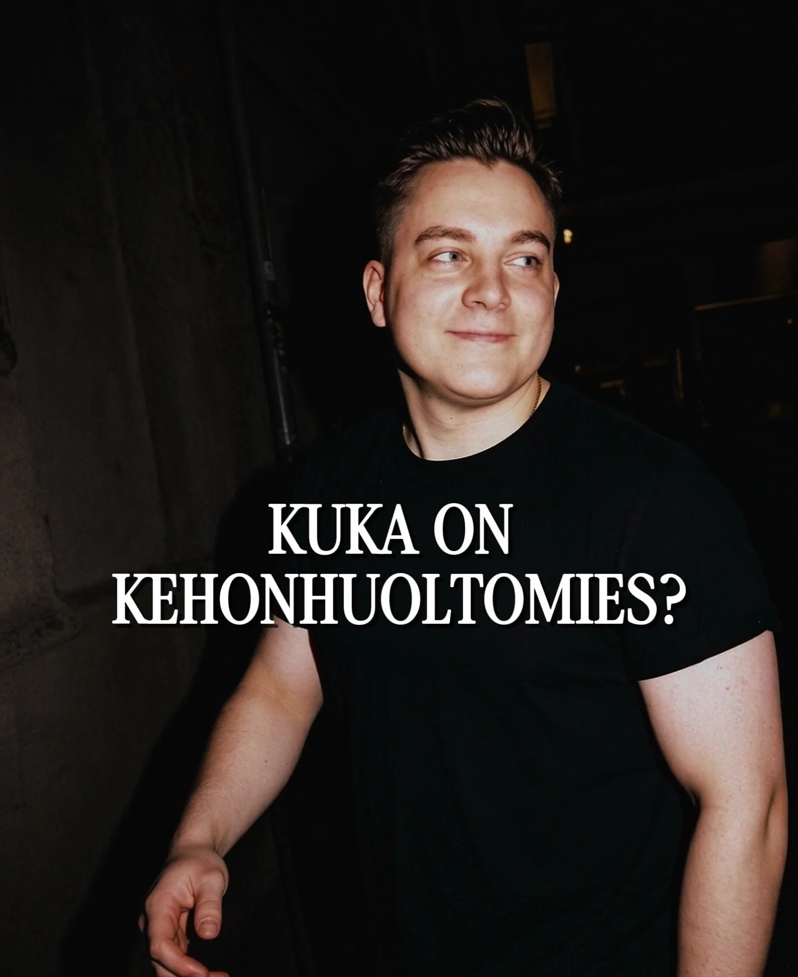 Kuka on Kehonhuoltomies?

M&auml; oon Eemeli. Koulutettu urheiluhieroja ja manuaaliterapeutti Helsingist&auml;. Entisess&auml; el&auml;m&auml;ss&auml; tuli tehty&auml; 10 vuoden ajan hoitajan hommia v&auml;h&auml;n eri sektoreilla.

Kehonhuoltomies s