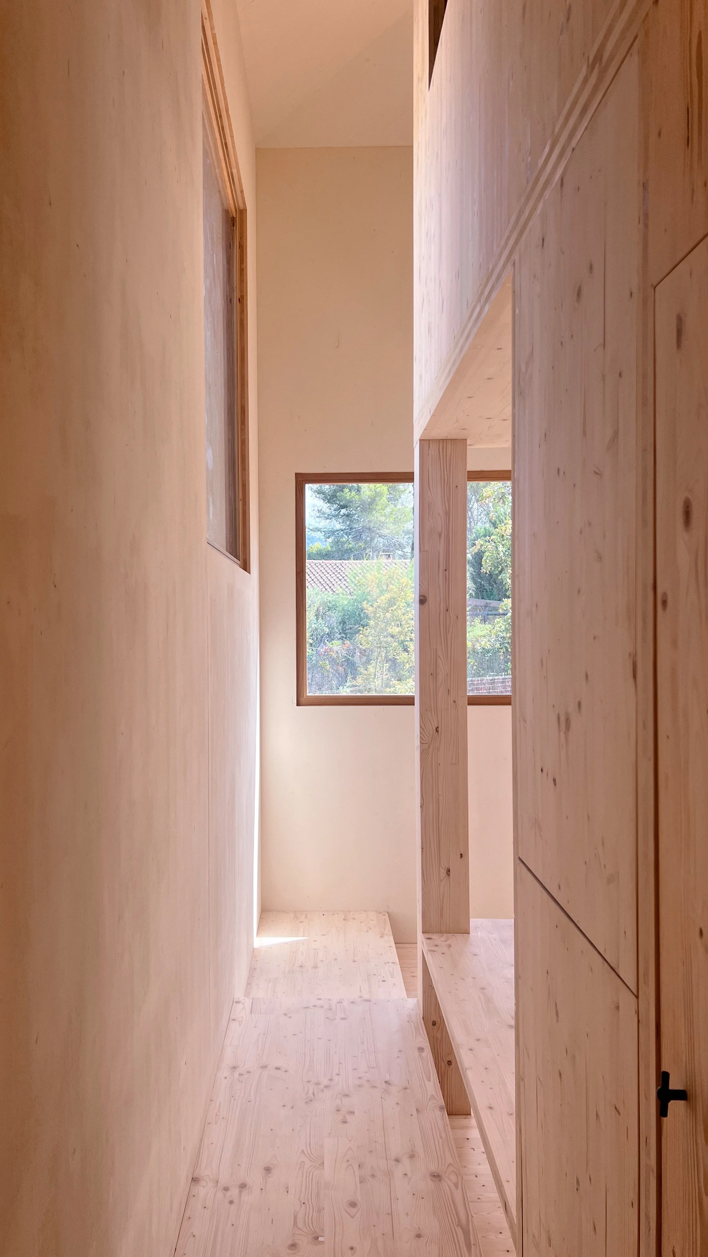 Construction d'une maison d'architecte en Bois, CLT.
Projet Home v3
Lieu: Peyrolles en Provence