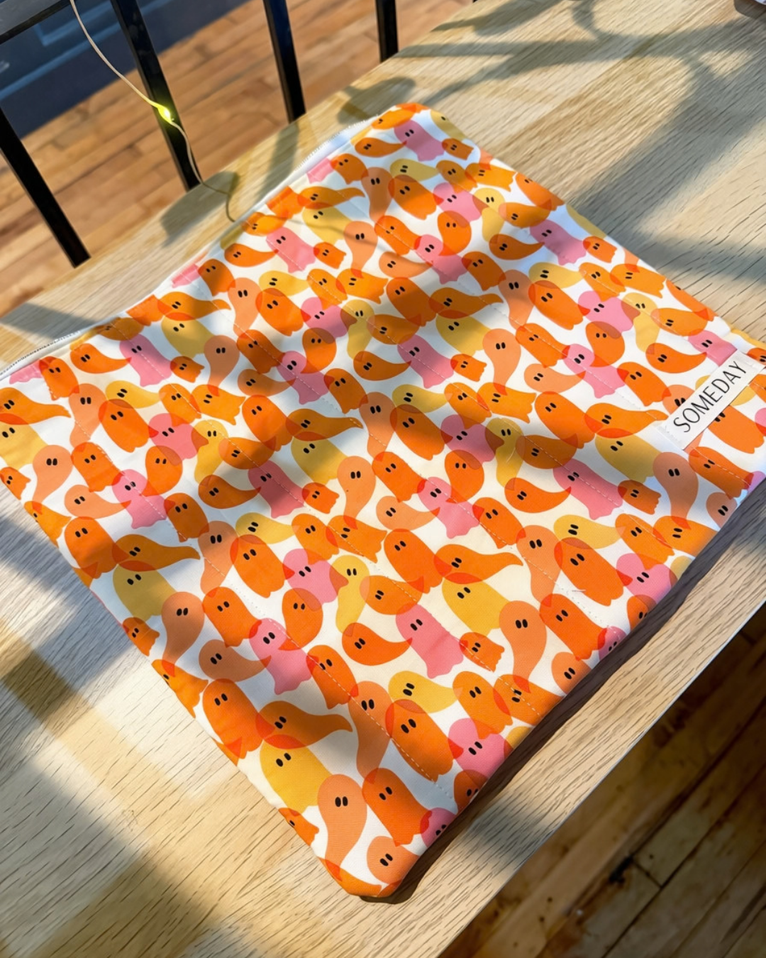 Ghosty Ipad/Tablet Sleeve