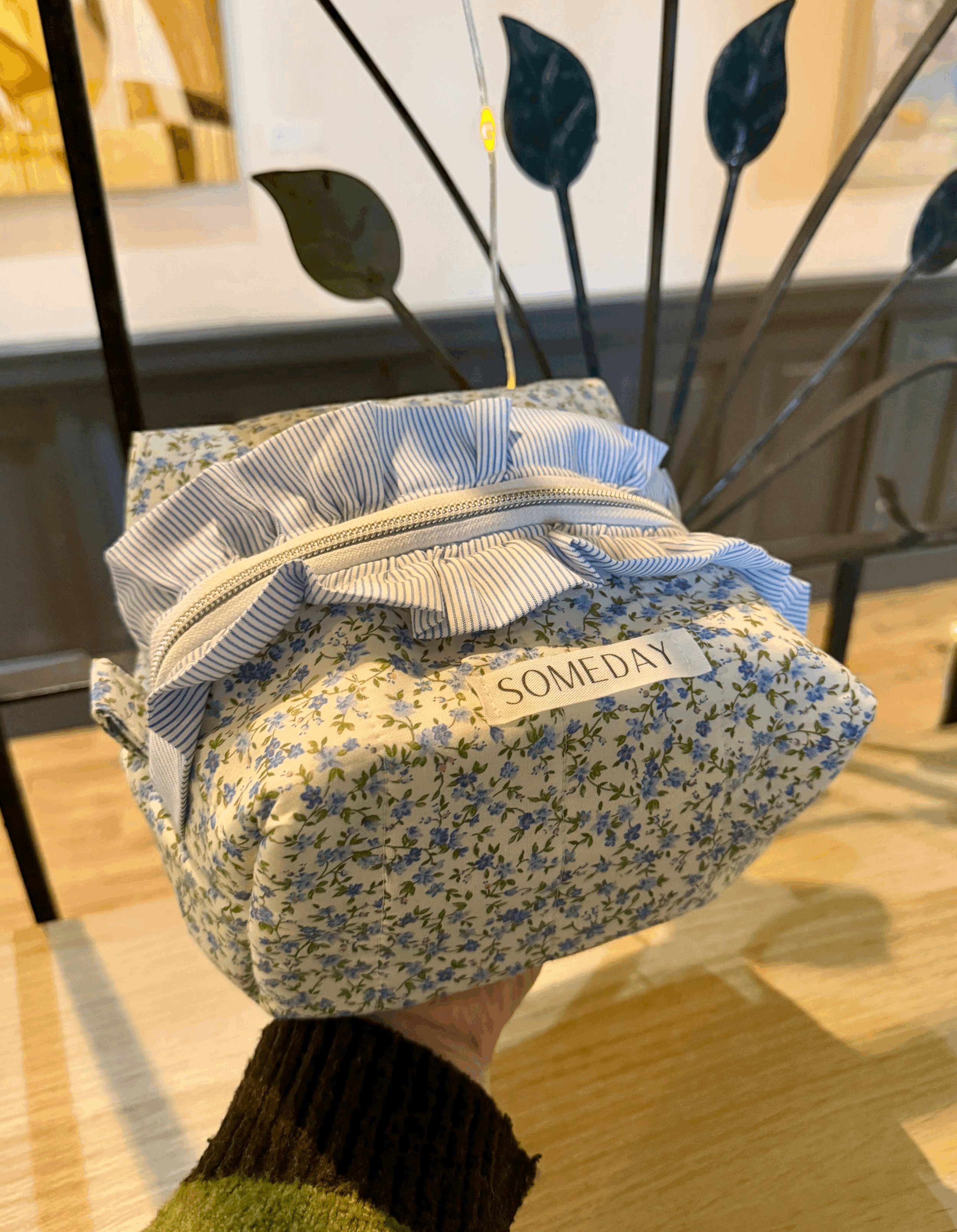 Wildflower Ruffle Makeup Bag