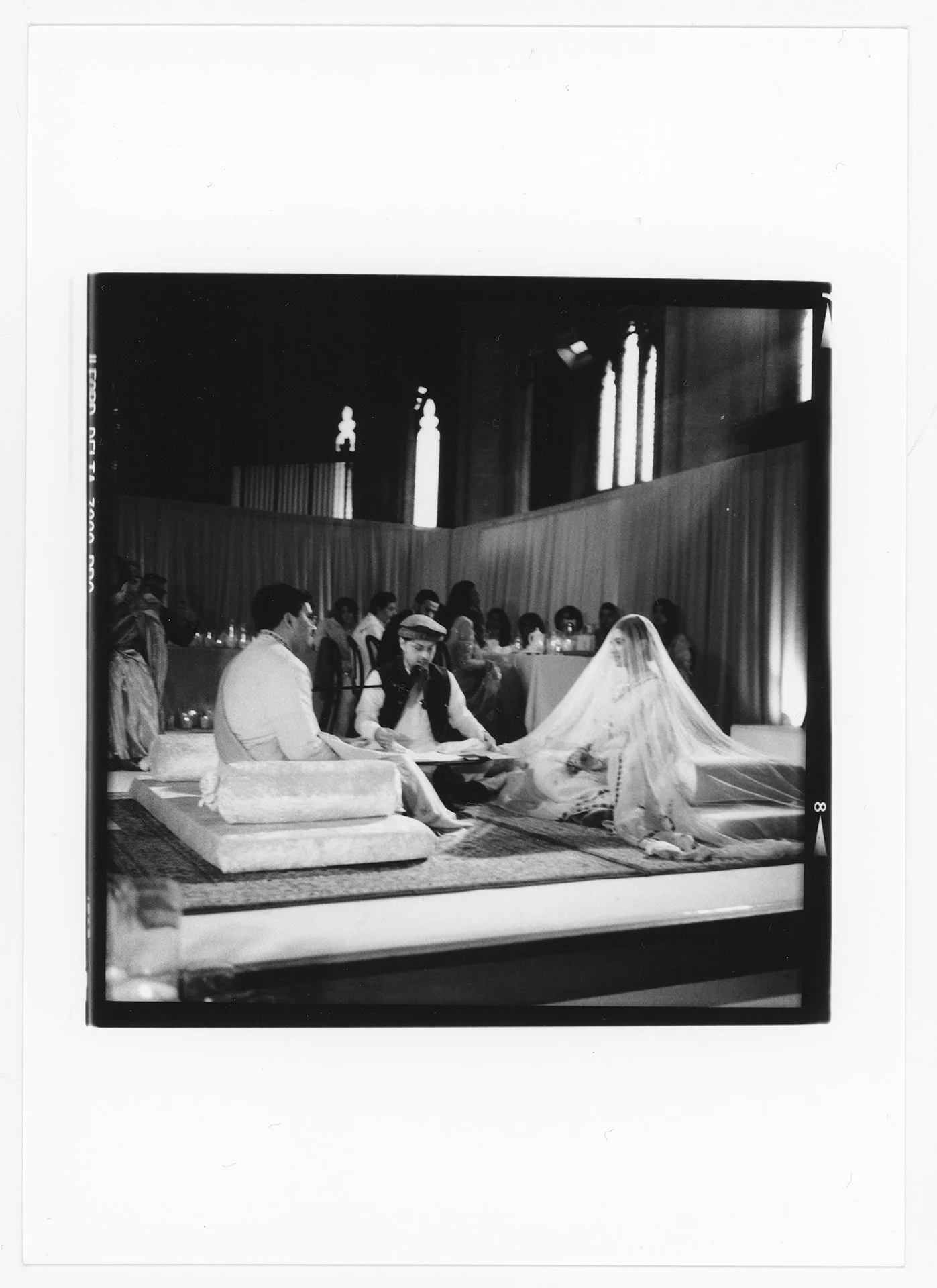 Charlotte_Dormoy_Wedding_Photographer_Darkroom_Wedding_Print_02.jpg