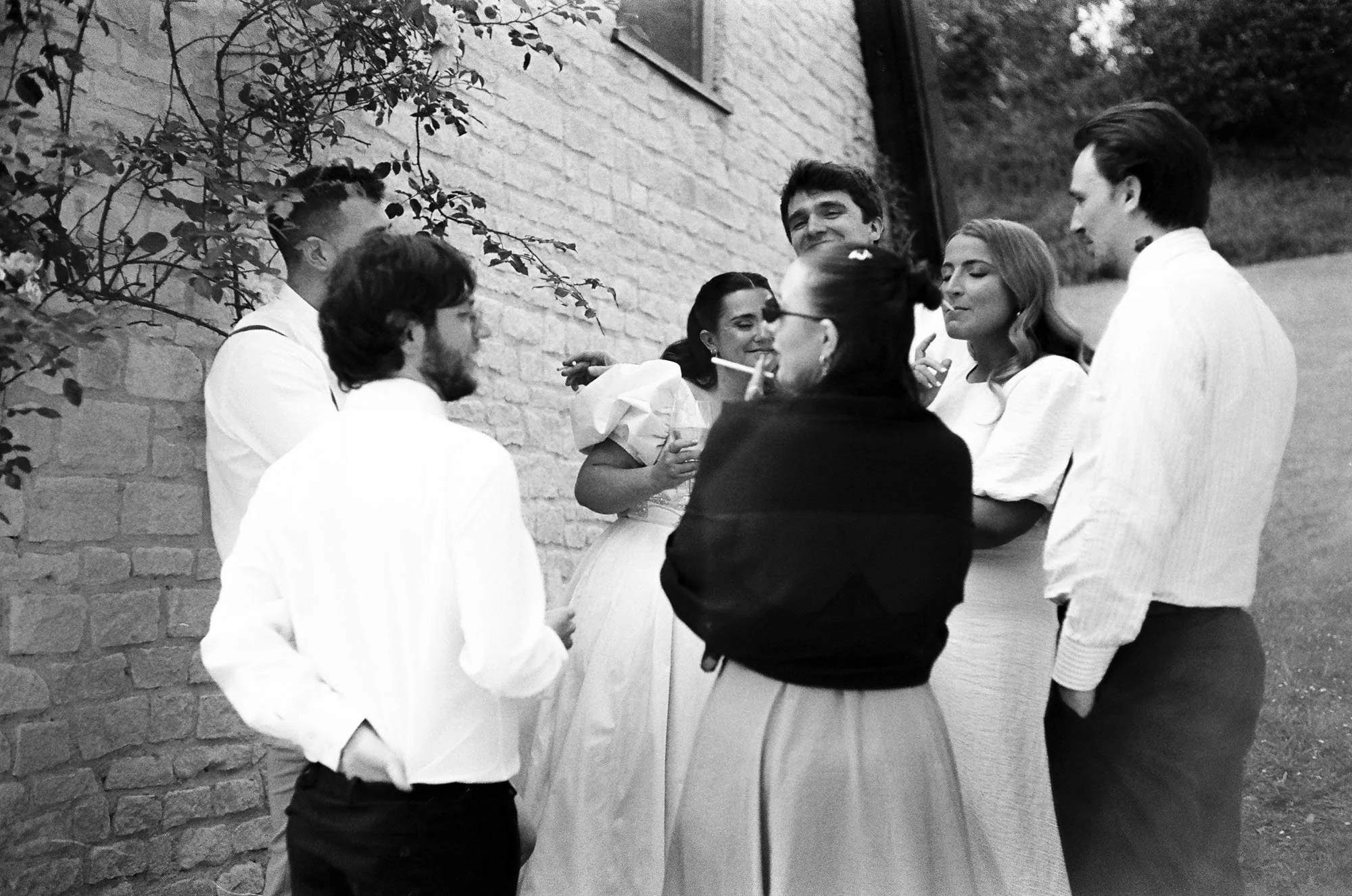 Charlotte_Dormoy_Film_Wedding_Photographer_Owlpen_Manor_Cotswold_Garden_Wedding_12.jpg