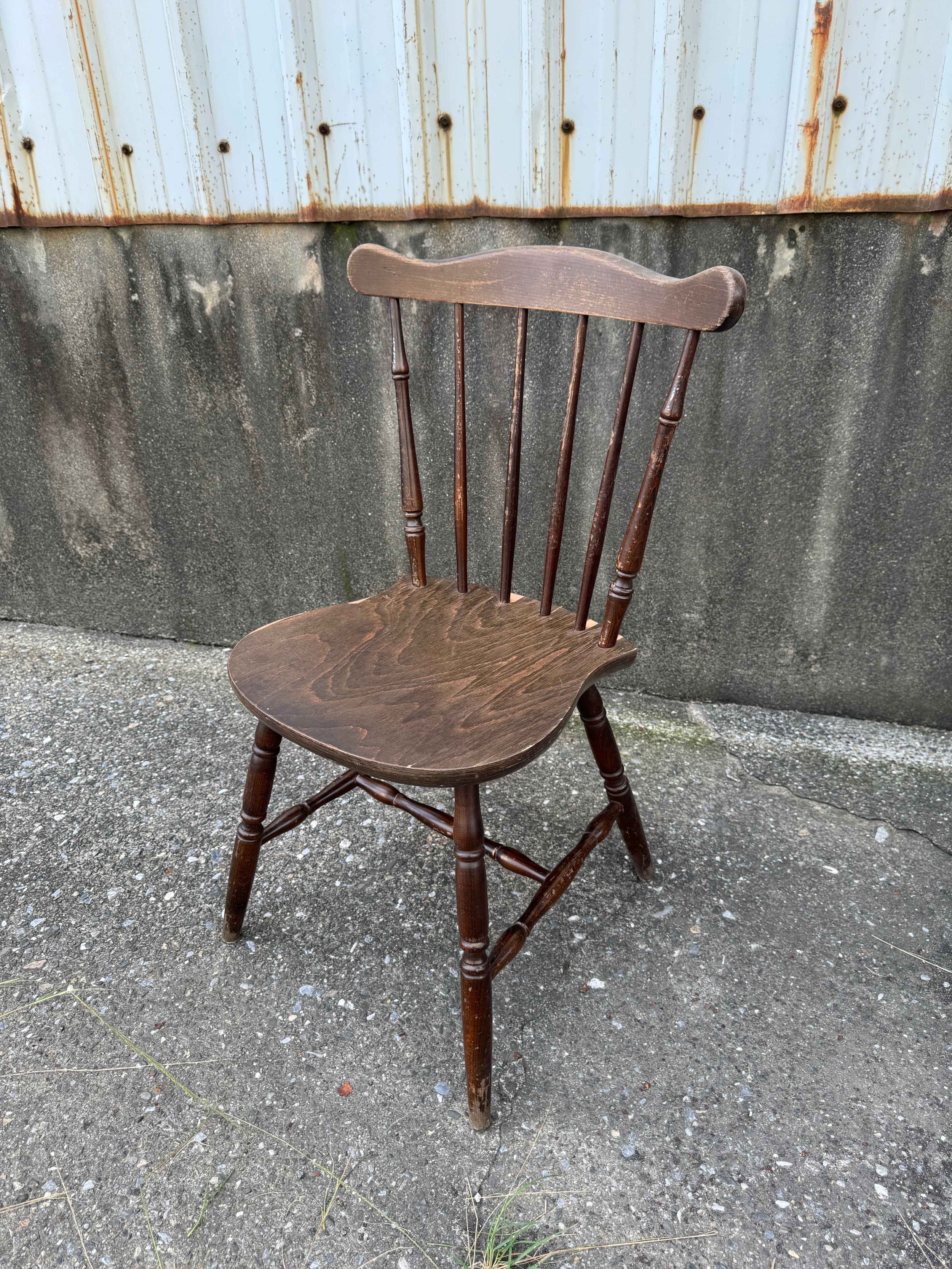 英國復古榆木廚房椅｜Vintage Elm Spindle Back Kitchen Chair