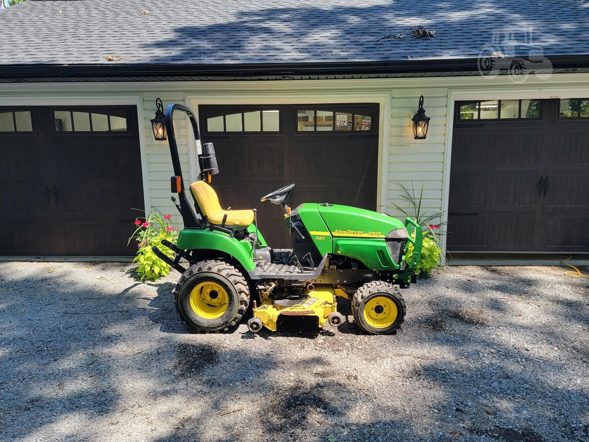 2009 John Deere 2305 | $7,000