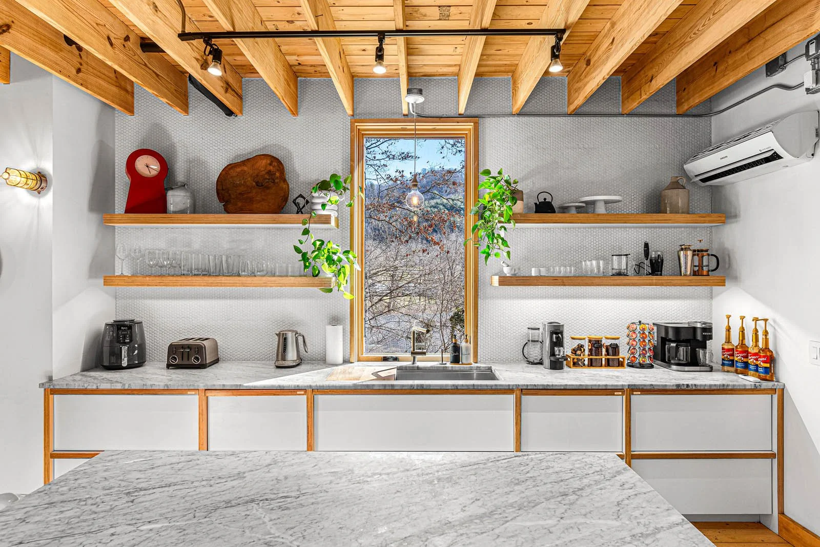 ARK-NORDIKA-Longhaus-Scandinavian-Modern-Kitchen-Wood-Frame-Cabinetry.JPG.JPG