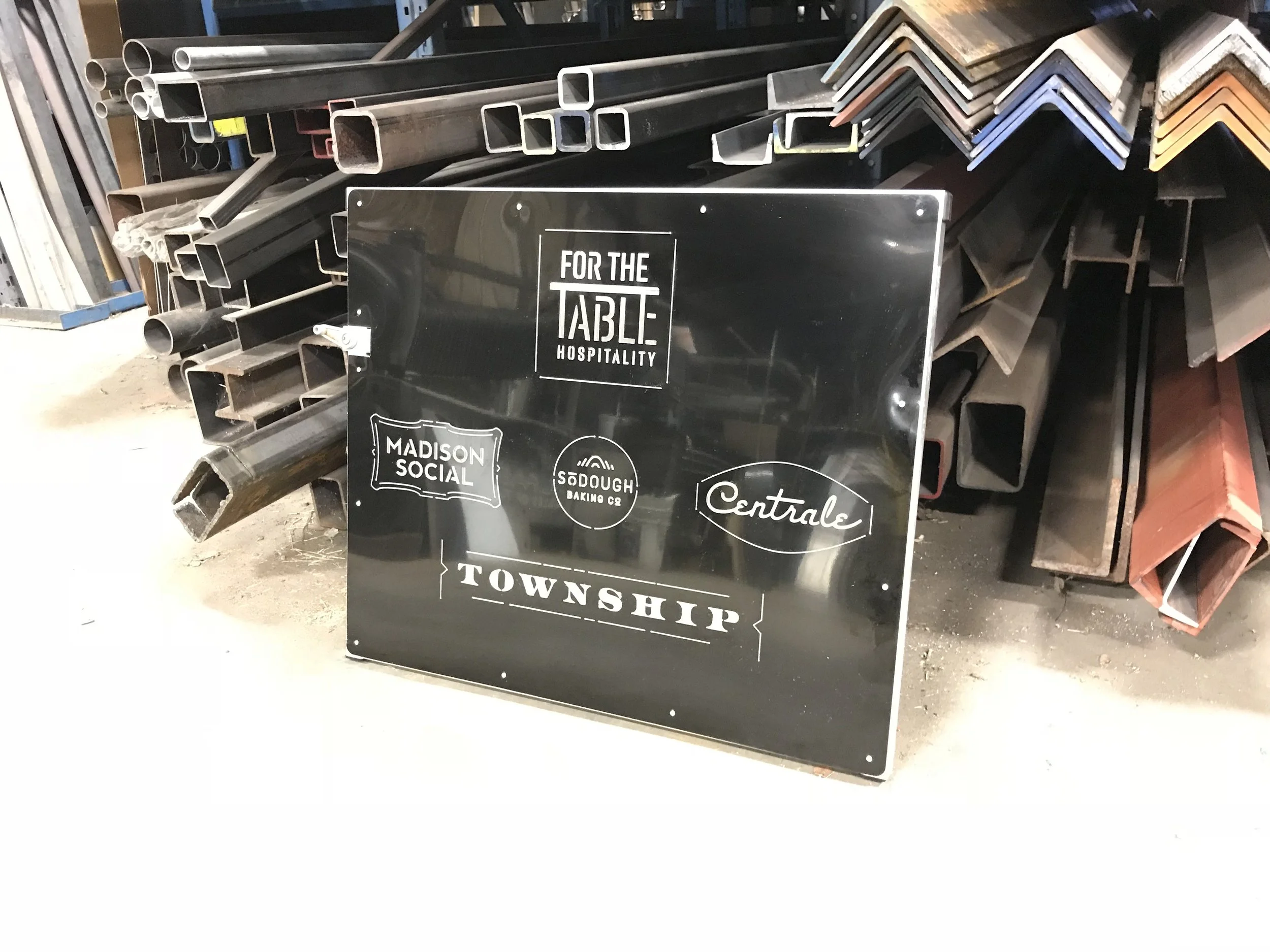 Custom metal sign Tallahassee